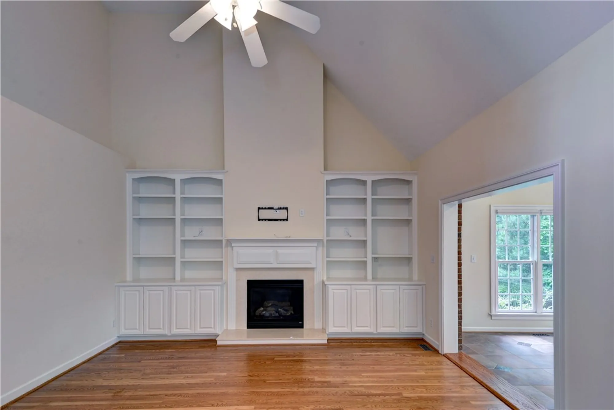 Property Slideshow image 7 of 41 | 2709 wingfield close, Williamsburg, VA, 23185