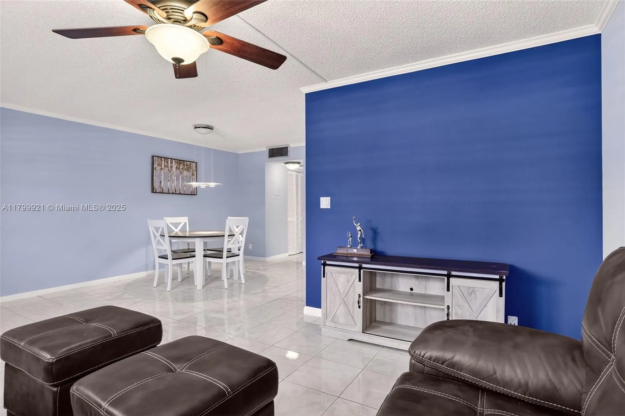 Property Slideshow image 7 of 56 | 2405 antigua cir e1, Coconut Creek, FL, 33066