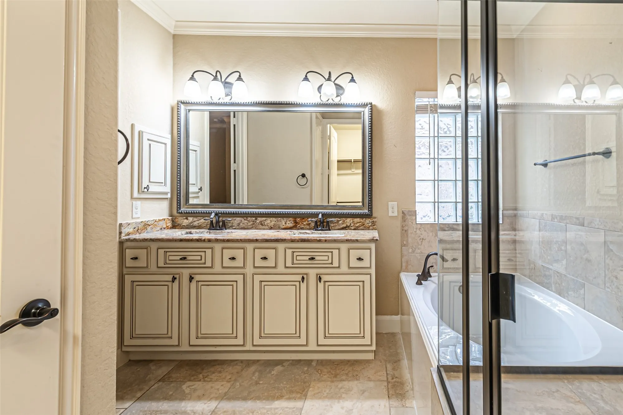 Property Slideshow image 29 of 50 | 19303 hamilton hills dr, Cypress, TX, 77433