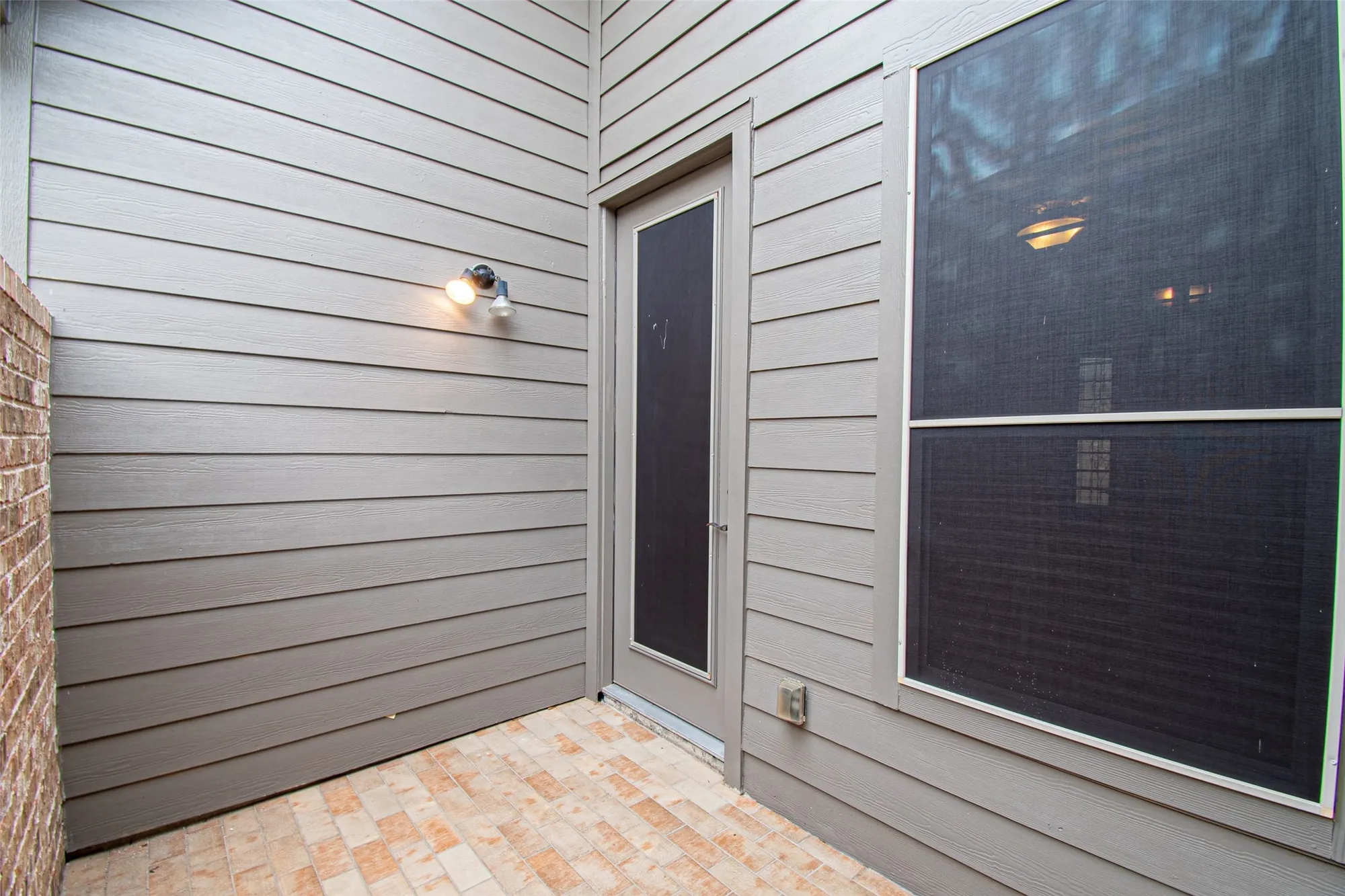 Property Slideshow image 39 of 50 | 19303 hamilton hills dr, Cypress, TX, 77433