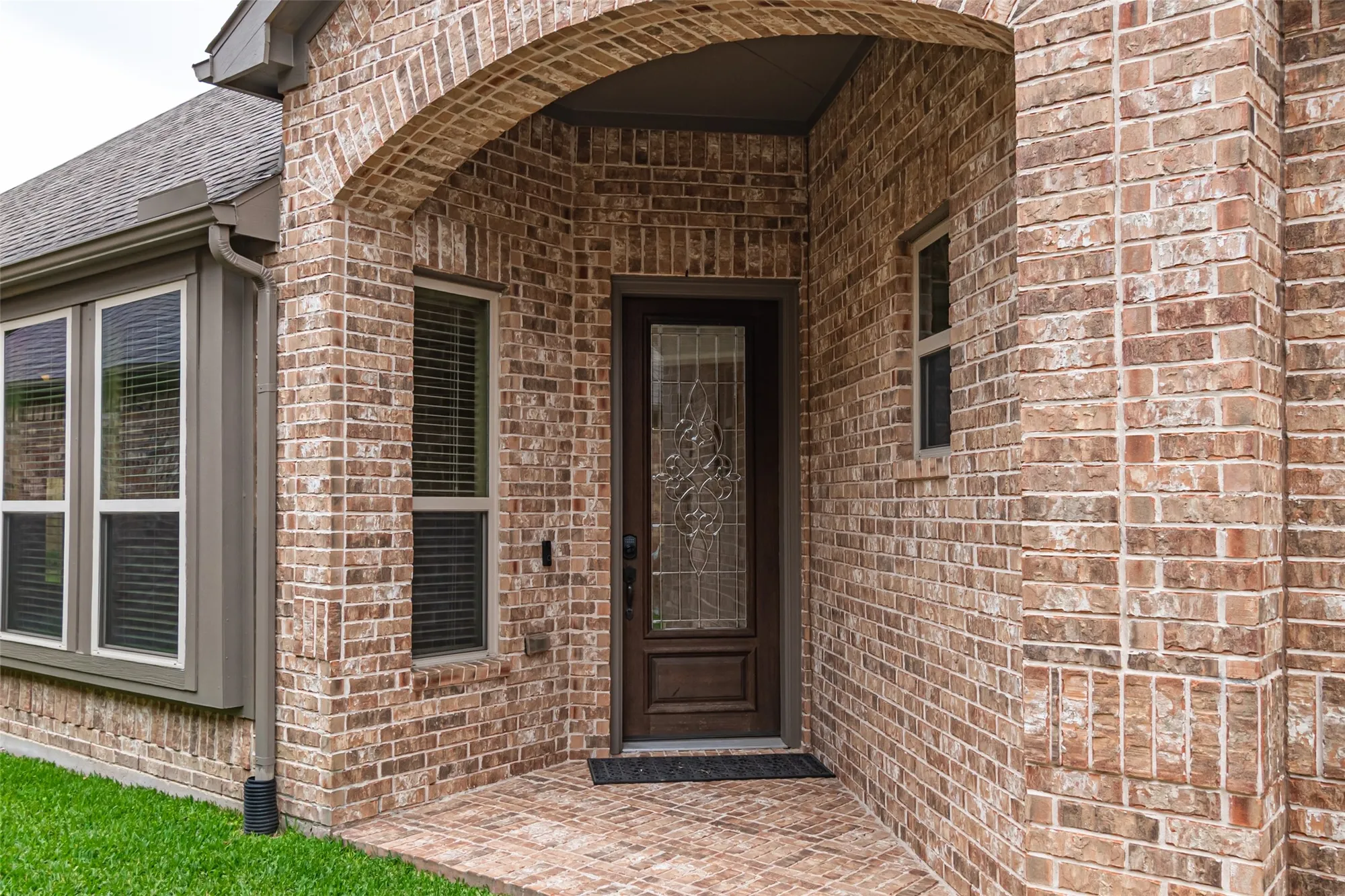 Property Slideshow image 3 of 50 | 19303 hamilton hills dr, Cypress, TX, 77433
