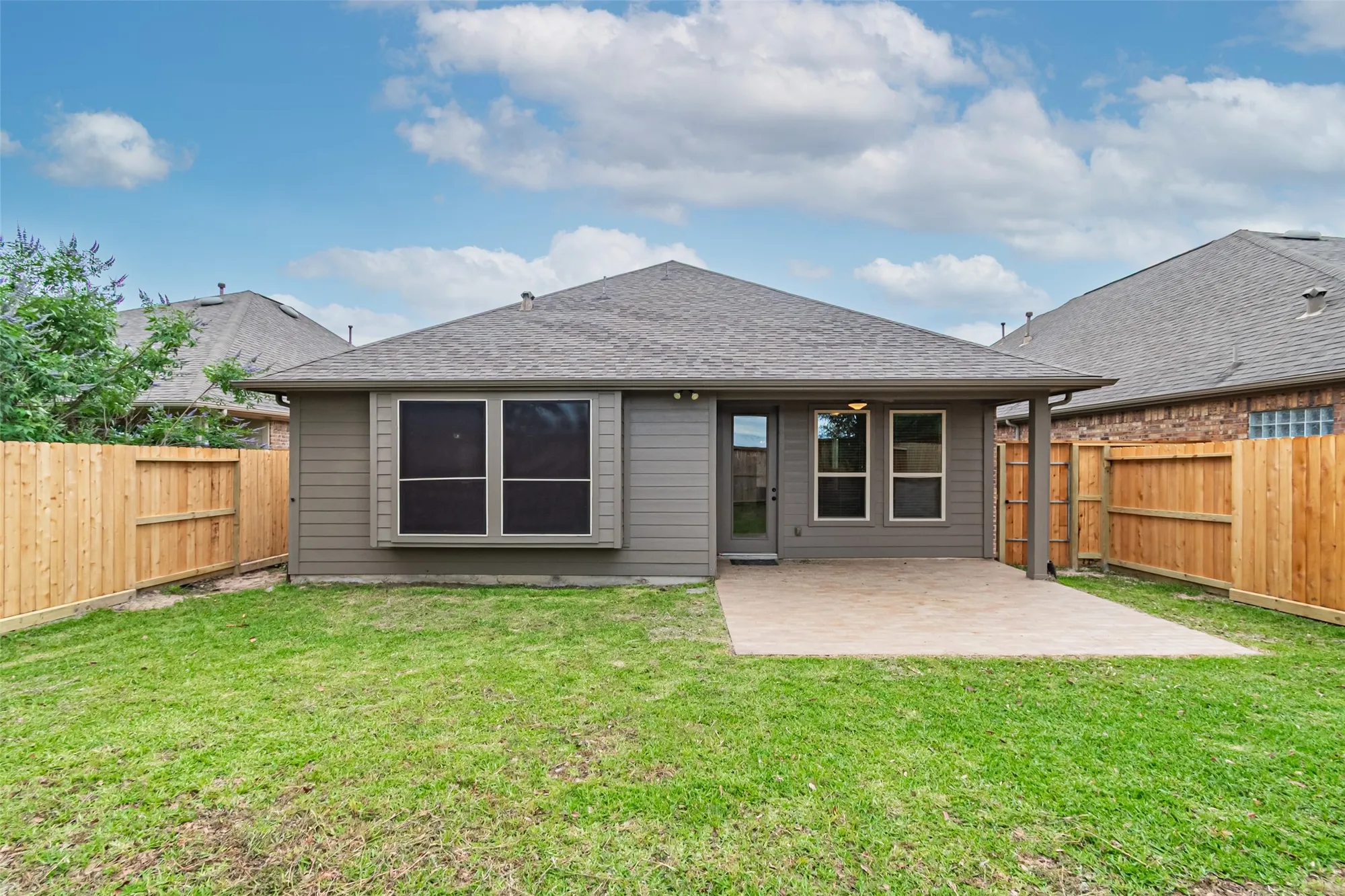 Property Slideshow image 41 of 50 | 19303 hamilton hills dr, Cypress, TX, 77433