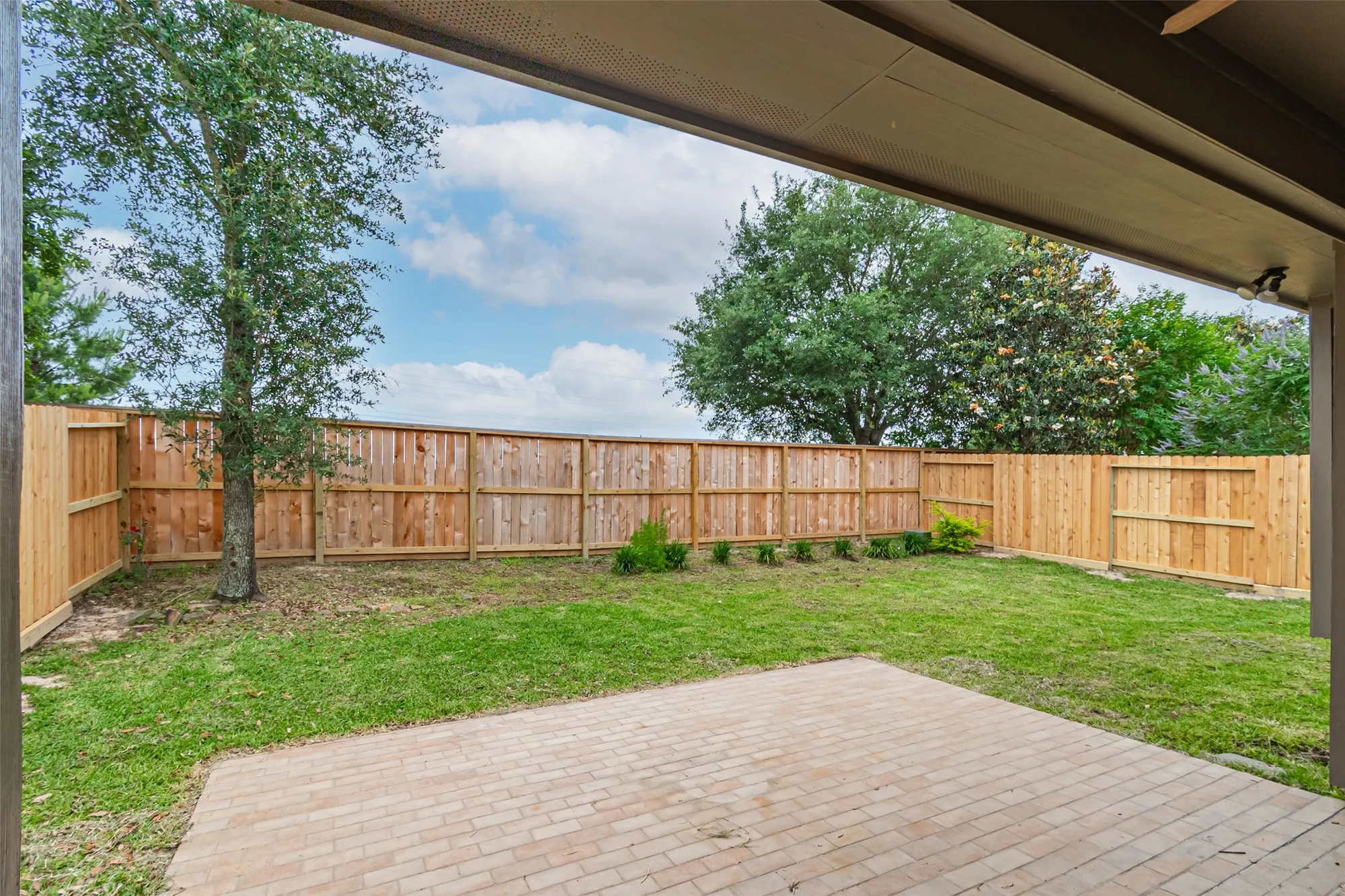 Property Slideshow image 42 of 50 | 19303 hamilton hills dr, Cypress, TX, 77433