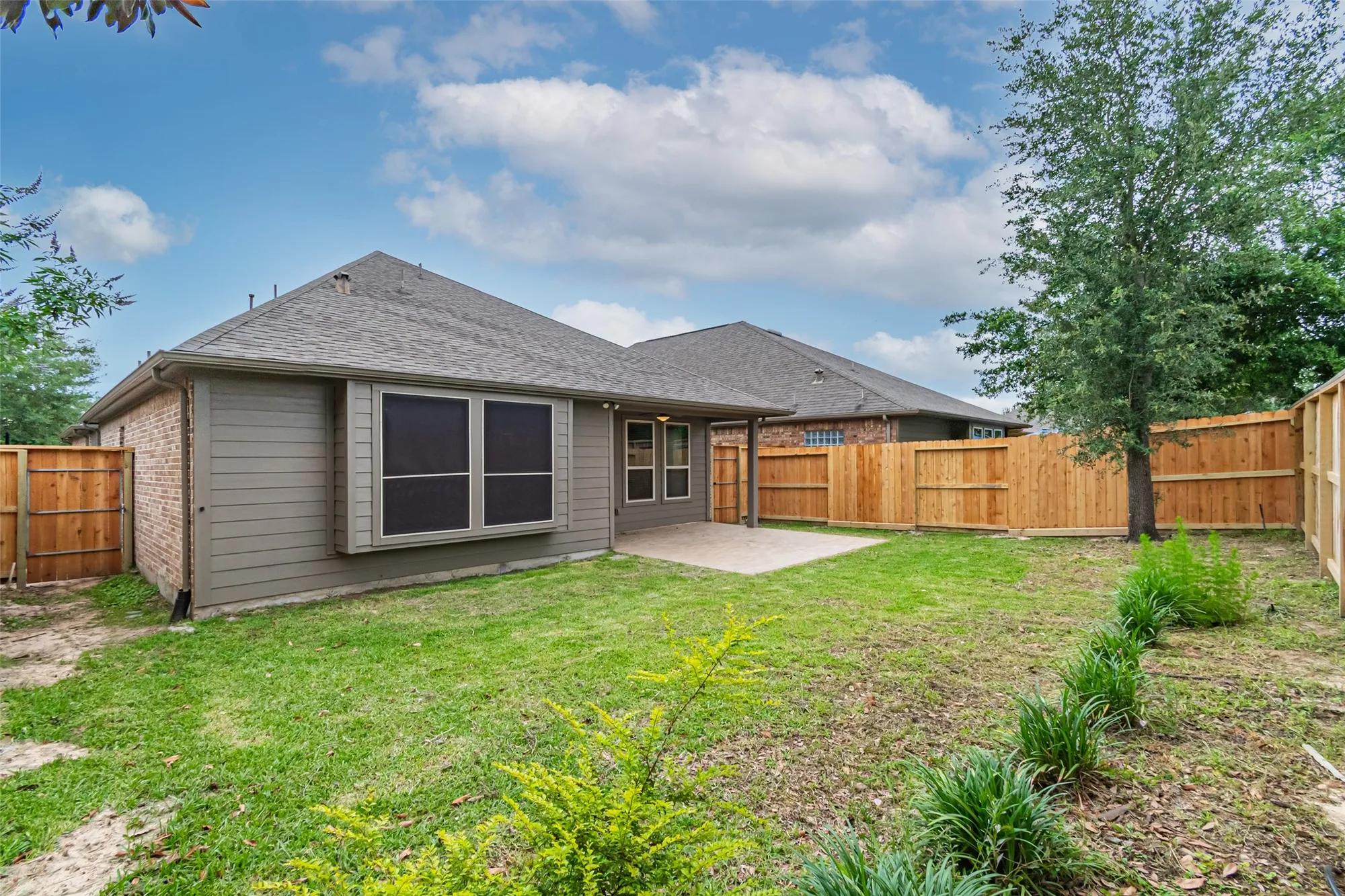 Property Slideshow image 43 of 50 | 19303 hamilton hills dr, Cypress, TX, 77433