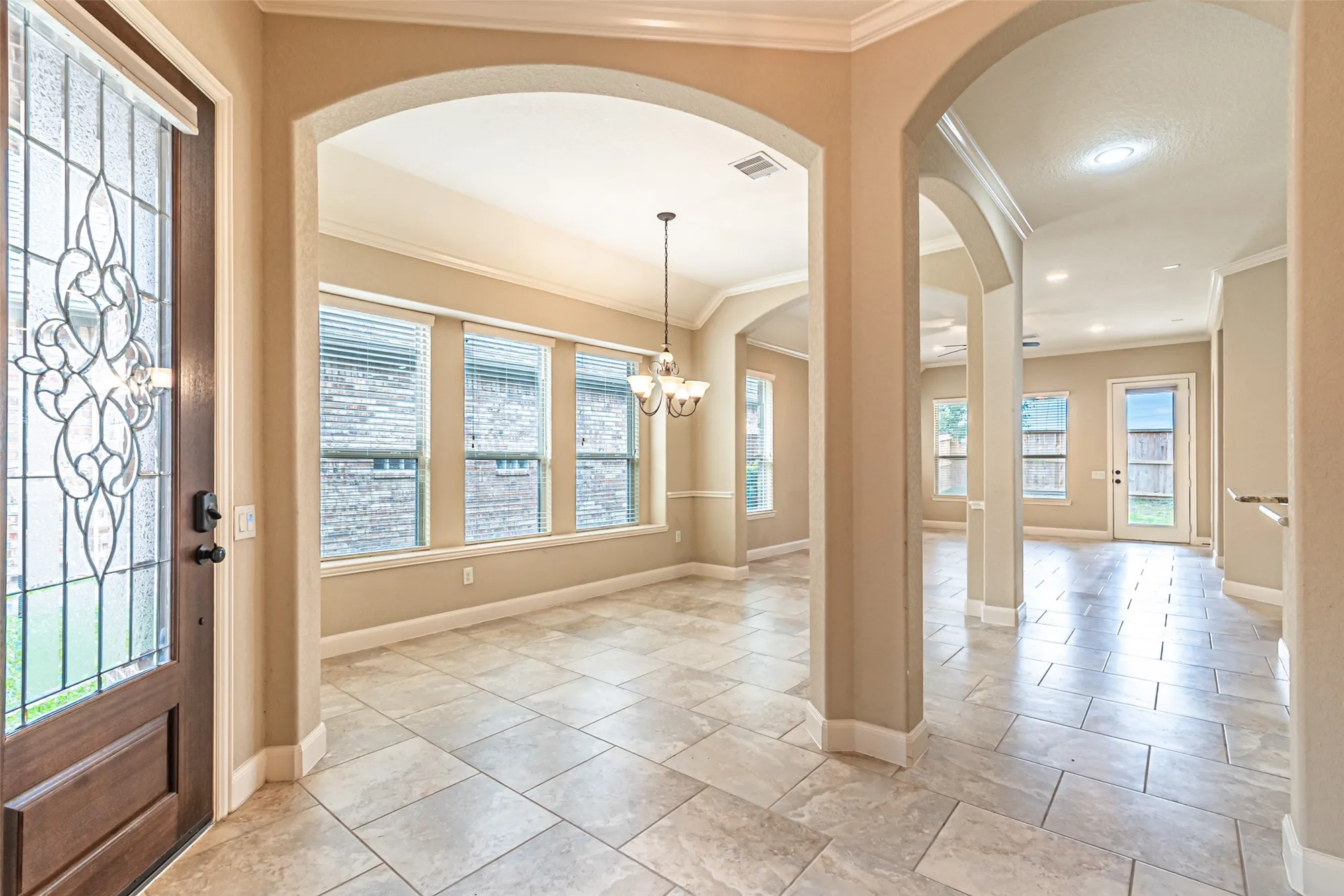 Property Slideshow image 6 of 50 | 19303 hamilton hills dr, Cypress, TX, 77433