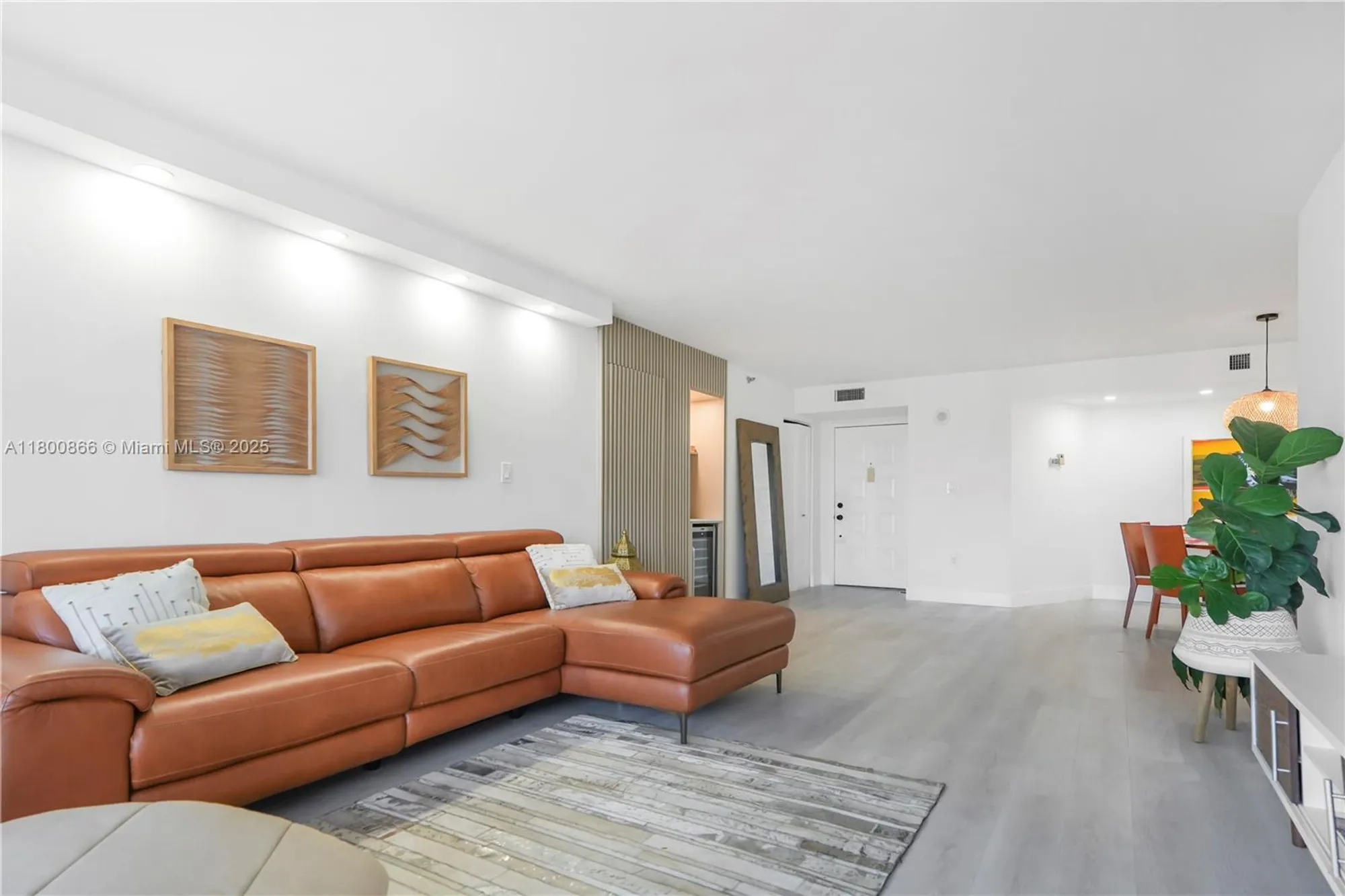 Property Slideshow image 15 of 58 | 1201 s ocean dr 404n, Hollywood, FL, 33019