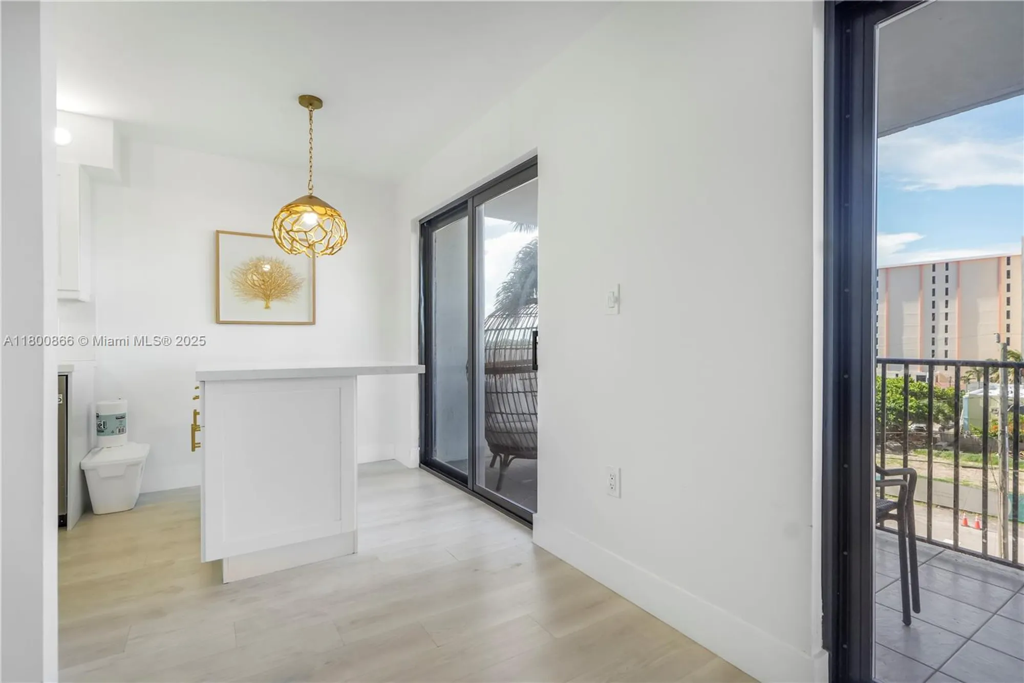 Property Slideshow image 26 of 58 | 1201 s ocean dr 404n, Hollywood, FL, 33019