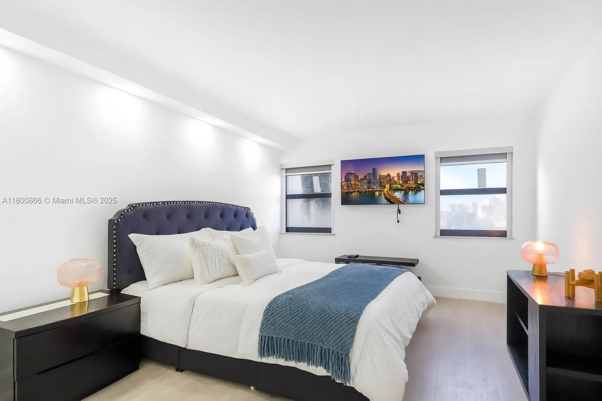 Property Slideshow image 9 of 58 | 1201 s ocean dr 404n, Hollywood, FL, 33019