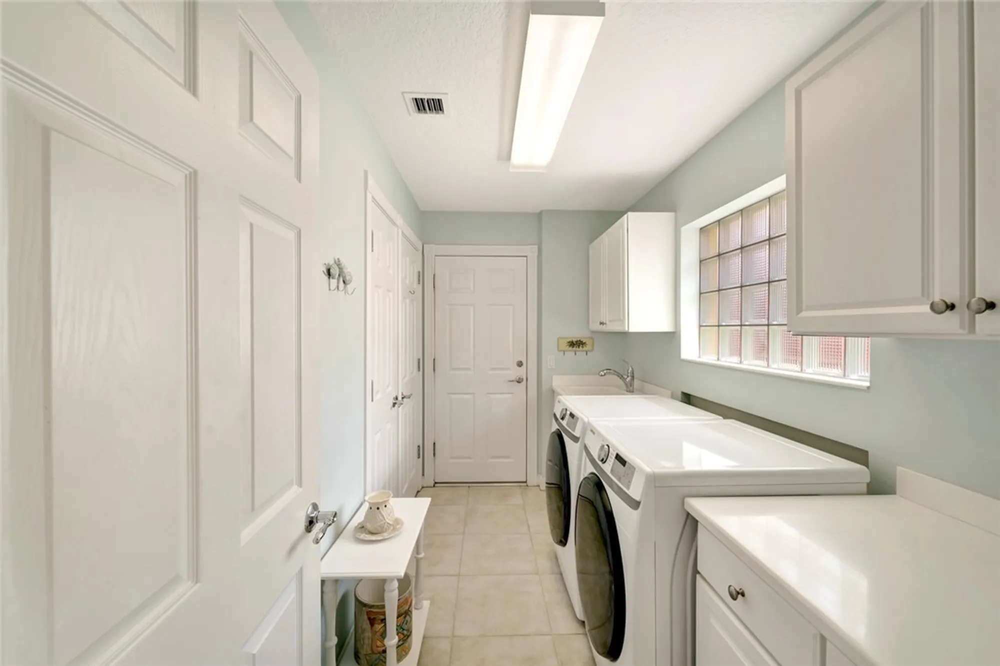 Property Slideshow image 18 of 35 | 5465 dominica st, Vero Beach, FL, 32967