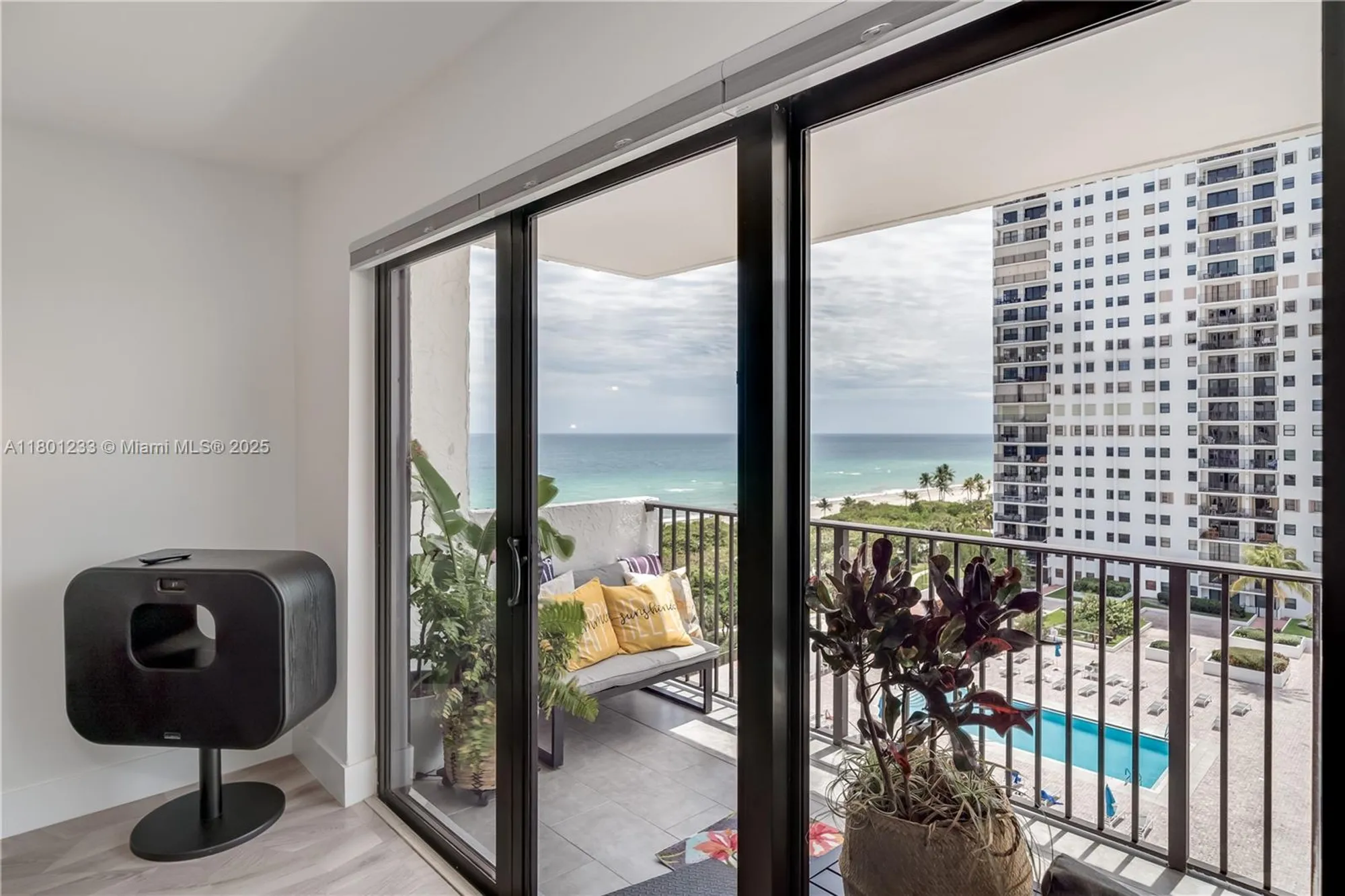 Property Slideshow image 11 of 84 | 1201 s ocean dr 1105n, Hollywood, FL, 33019