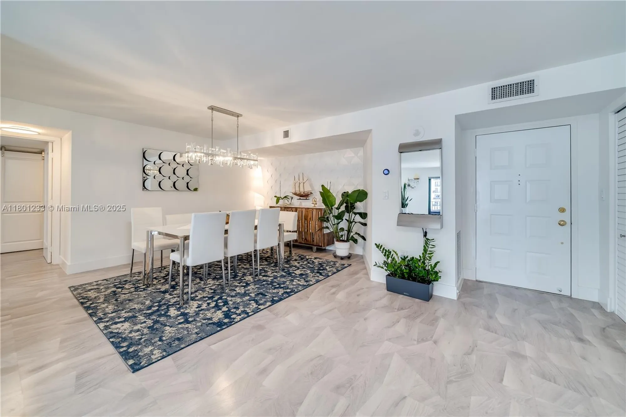 Property Slideshow image 4 of 84 | 1201 s ocean dr 1105n, Hollywood, FL, 33019