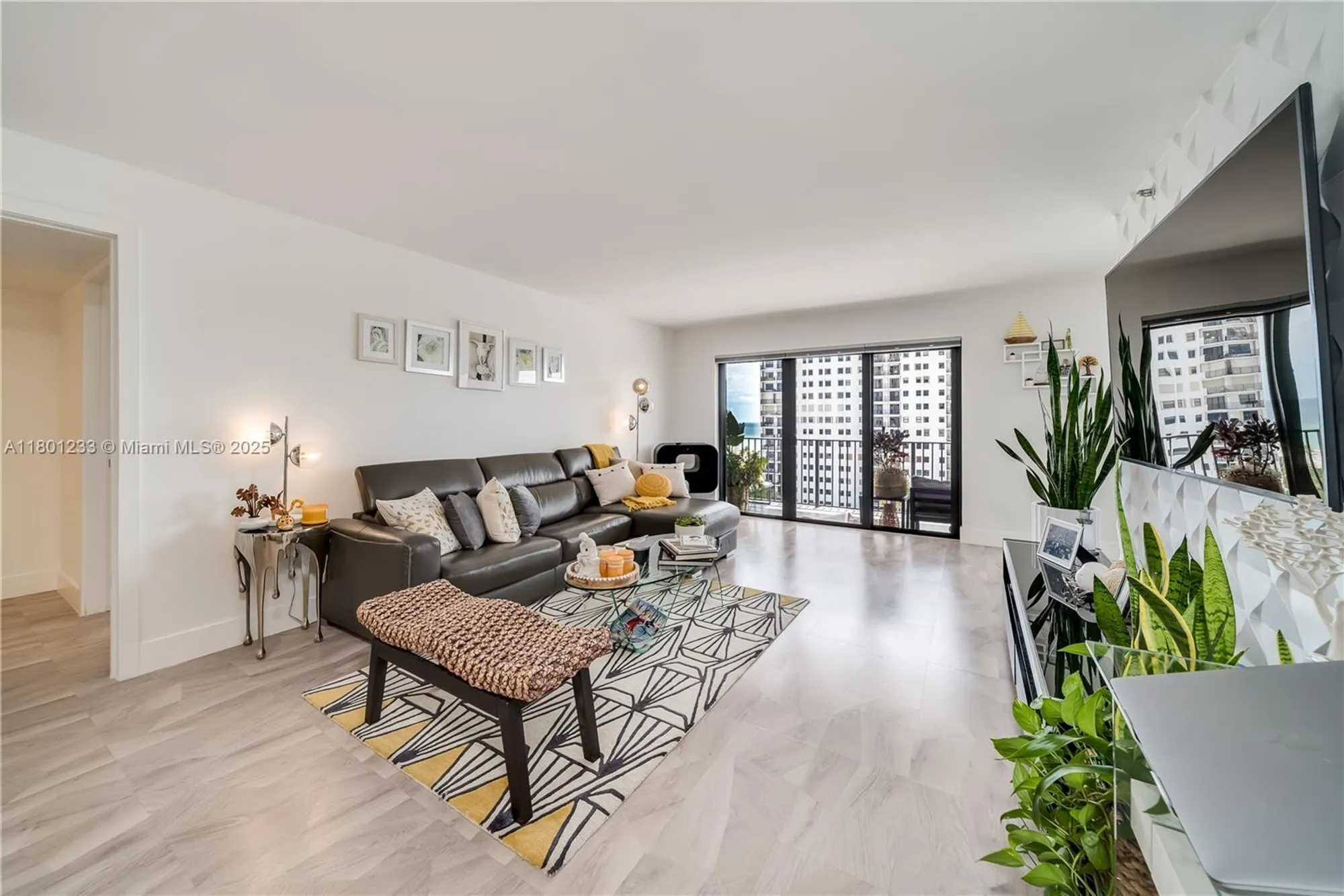 Property Slideshow image 7 of 84 | 1201 s ocean dr 1105n, Hollywood, FL, 33019