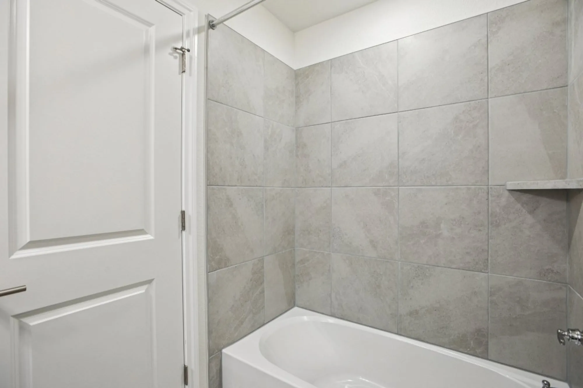 Property Slideshow image 24 of 33 | 139 stewart dr # 102, San Marcos, TX, 78666