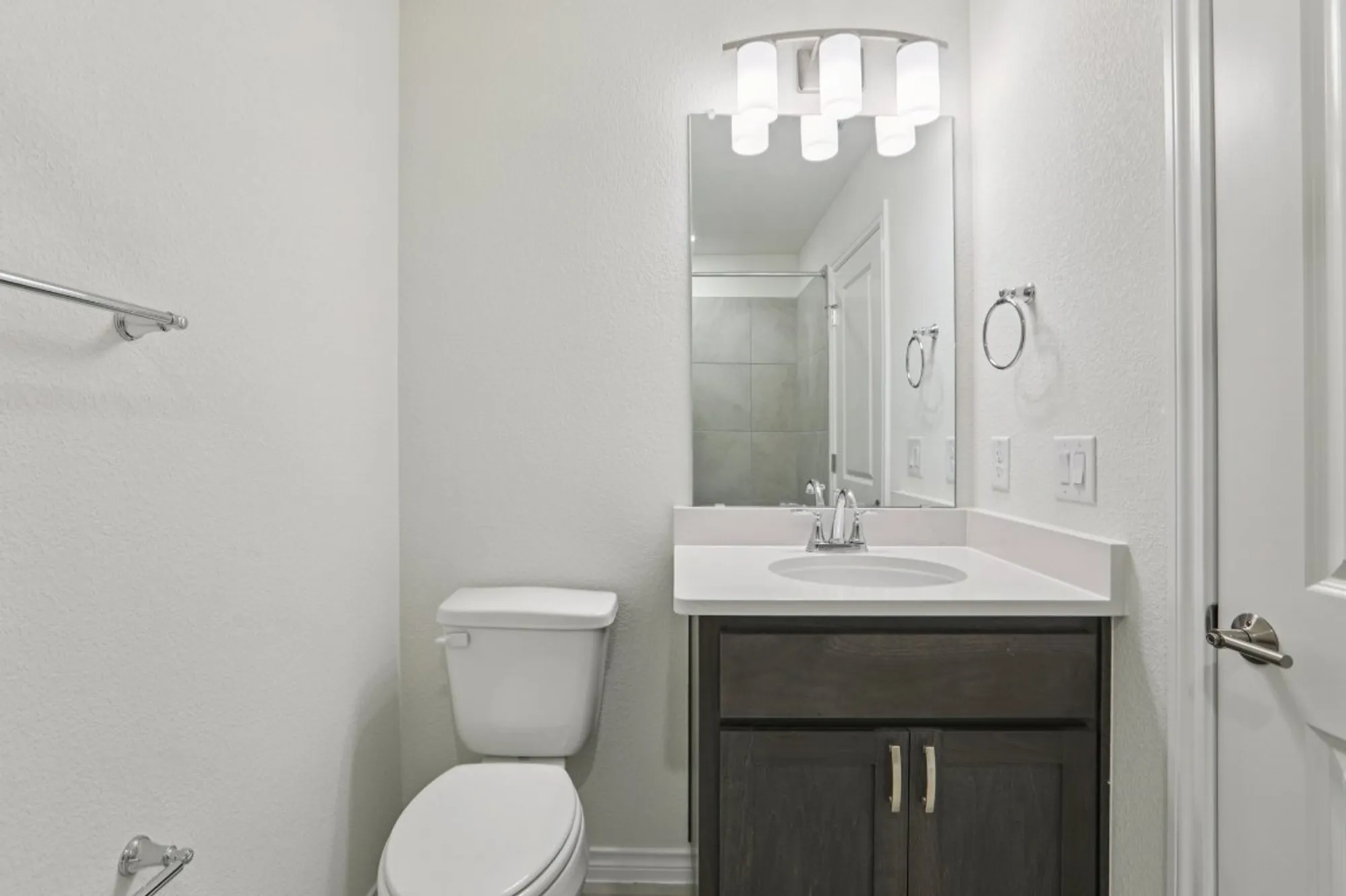 Property Slideshow image 23 of 33 | 139 stewart dr # 102, San Marcos, TX, 78666