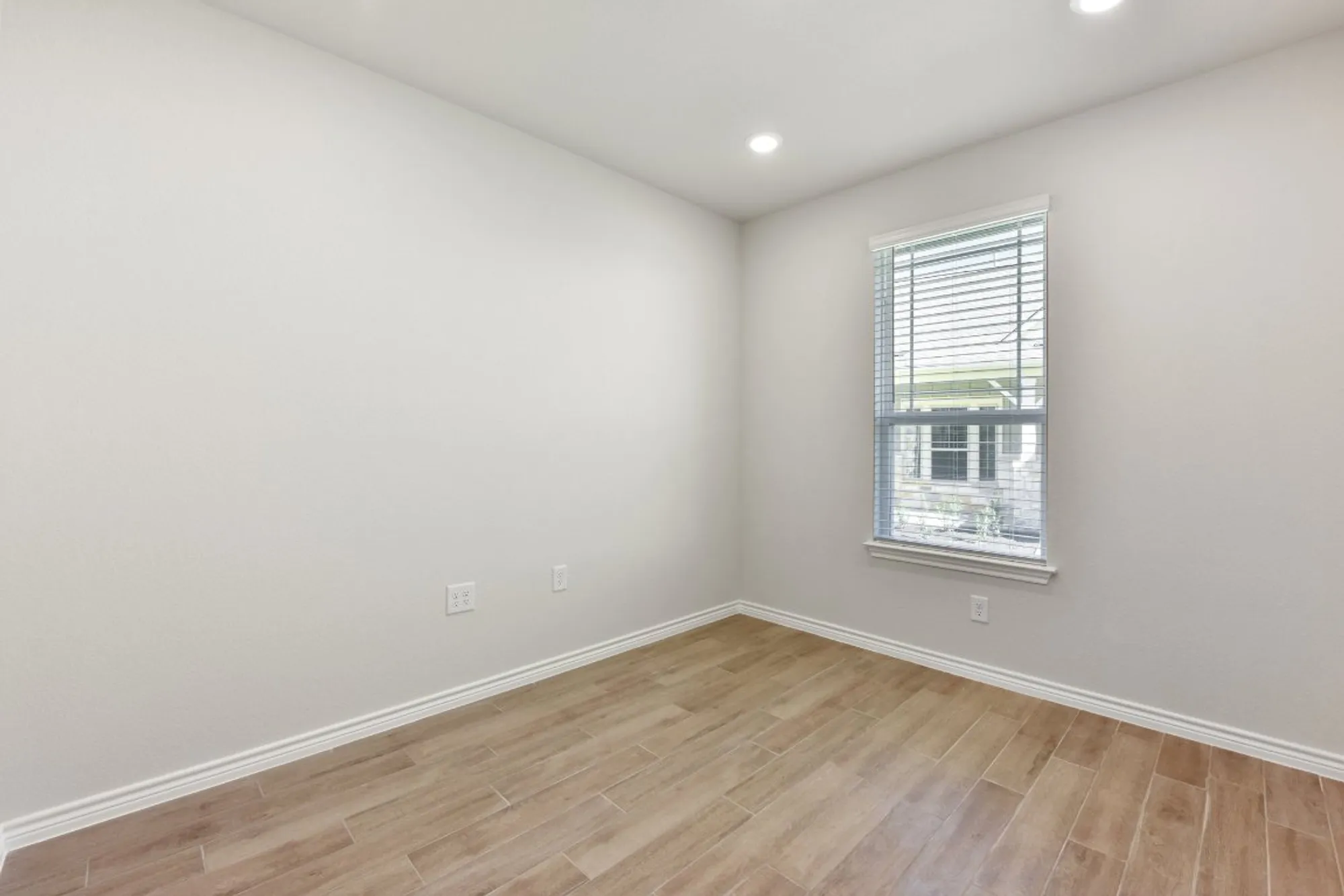 Property Slideshow image 18 of 40 | 153 antoinette way unit 102, San Marcos, TX, 78666