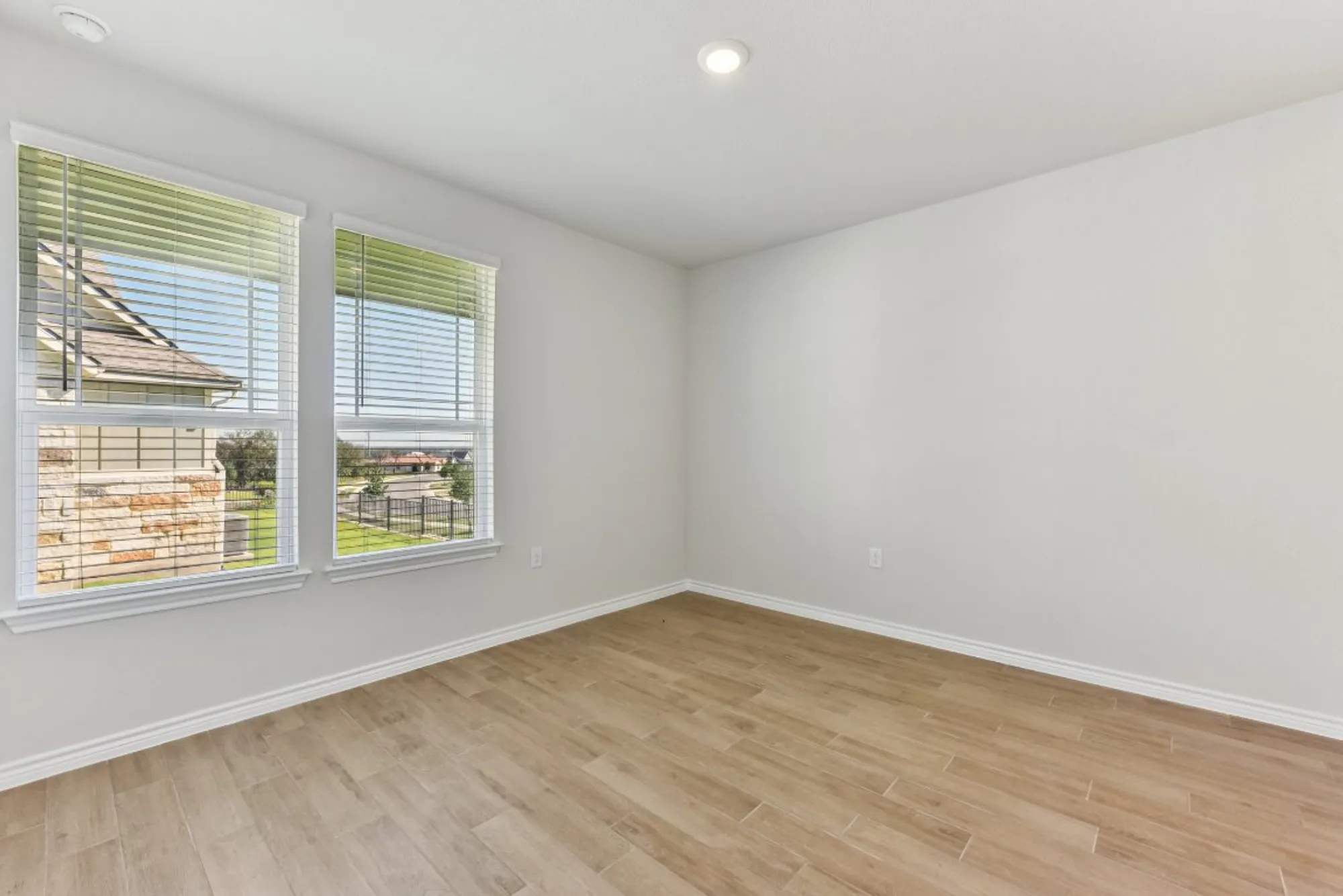Property Slideshow image 20 of 40 | 153 antoinette way unit 102, San Marcos, TX, 78666