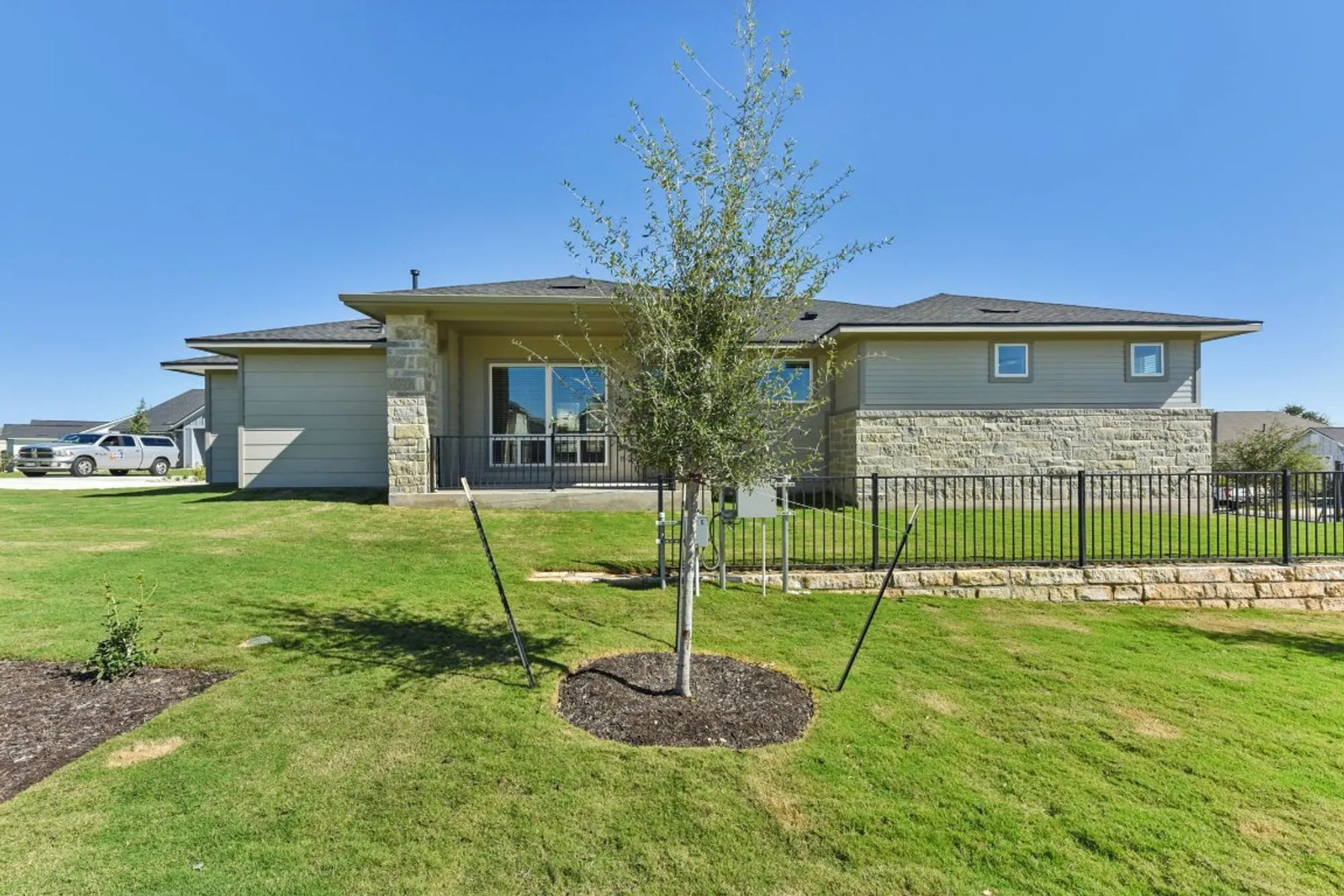 Property Slideshow image 35 of 40 | 153 antoinette way unit 102, San Marcos, TX, 78666