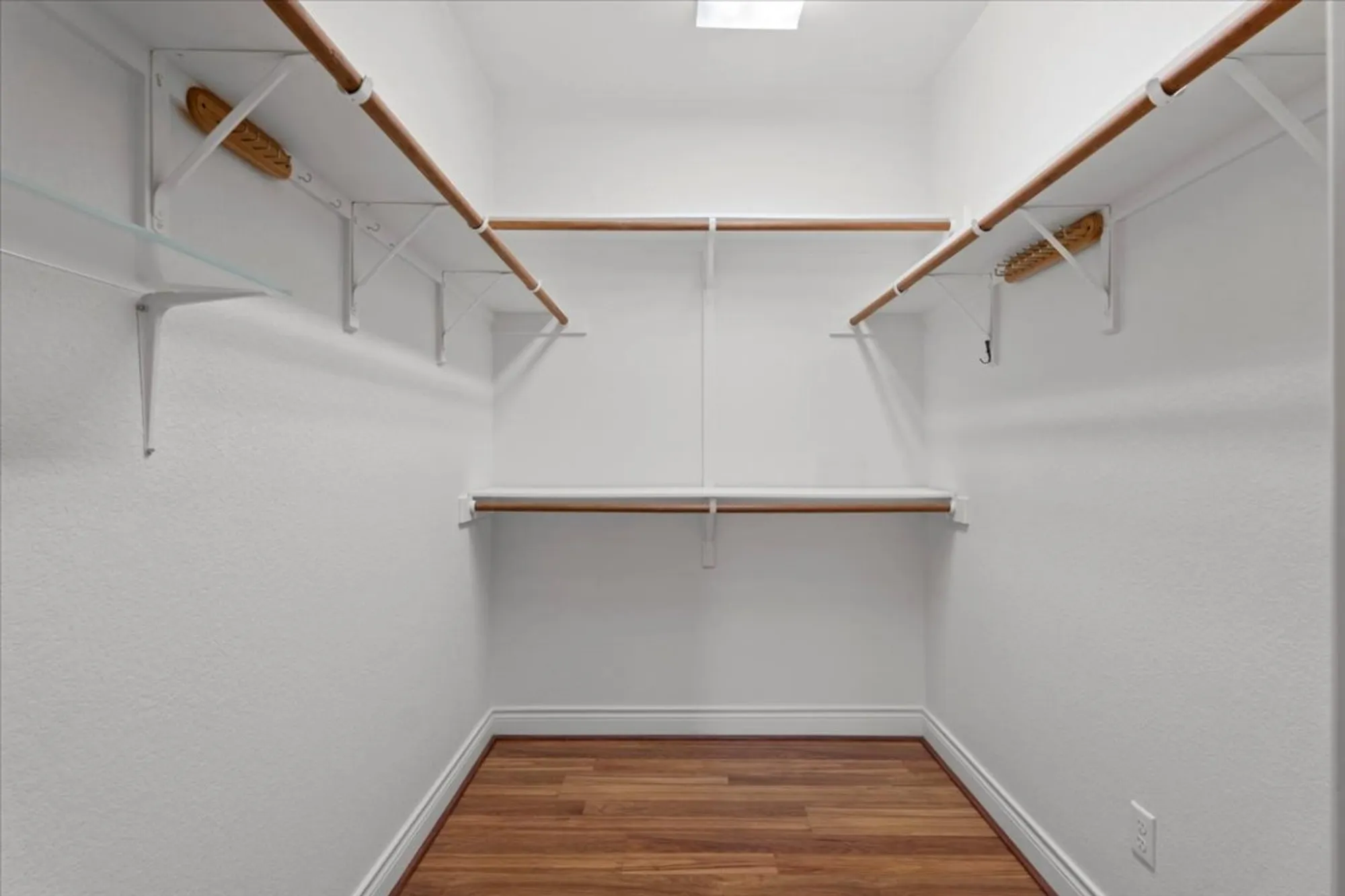 Property Slideshow image 29 of 37 | 5124 hidden springs trl, Georgetown, TX, 78633