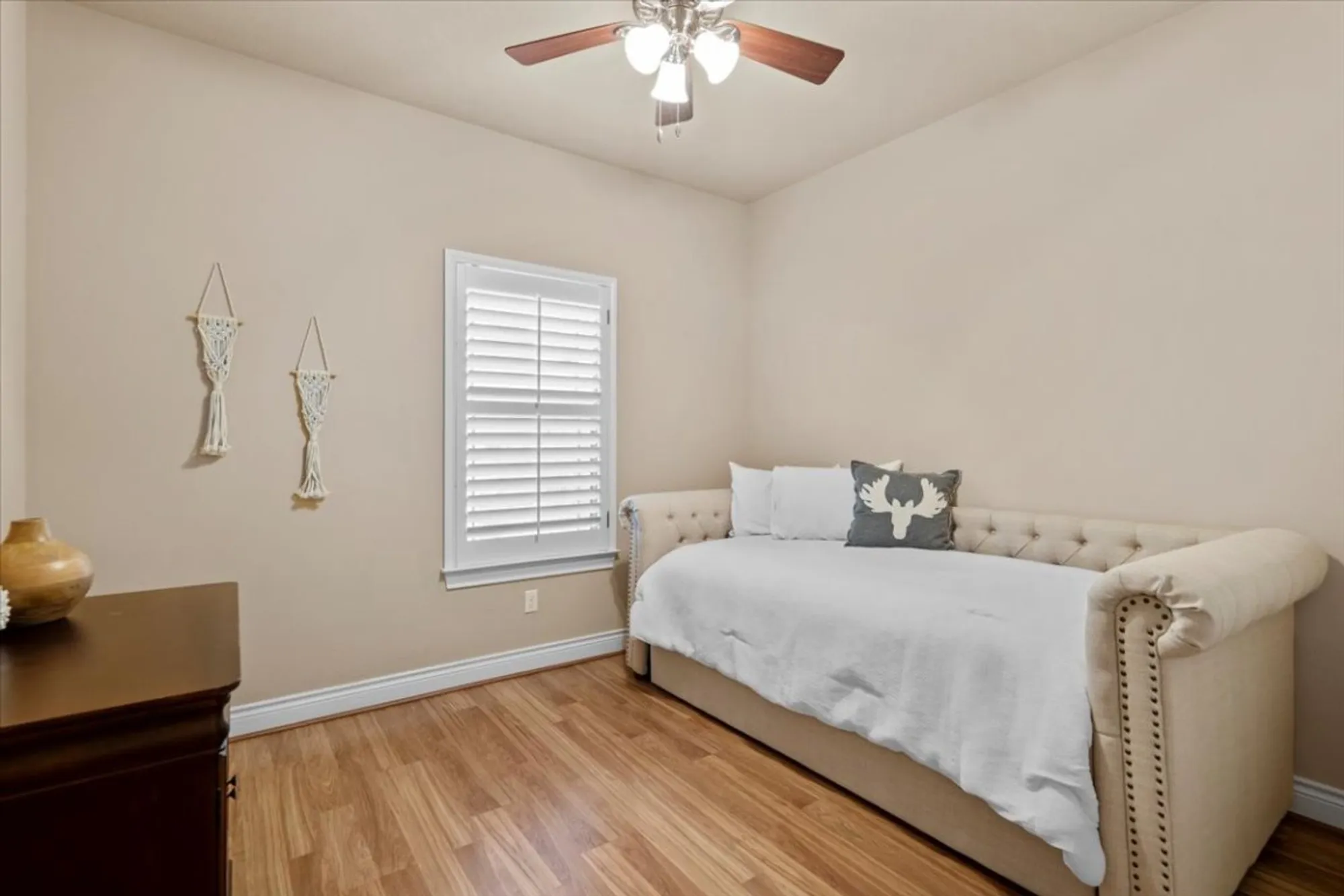 Property Slideshow image 22 of 37 | 5124 hidden springs trl, Georgetown, TX, 78633