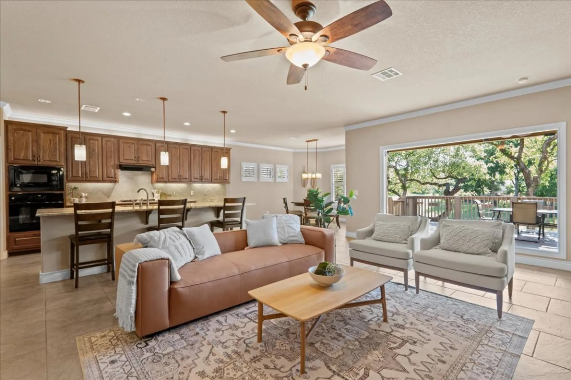 Property Slideshow image 3 of 37 | 5124 hidden springs trl, Georgetown, TX, 78633