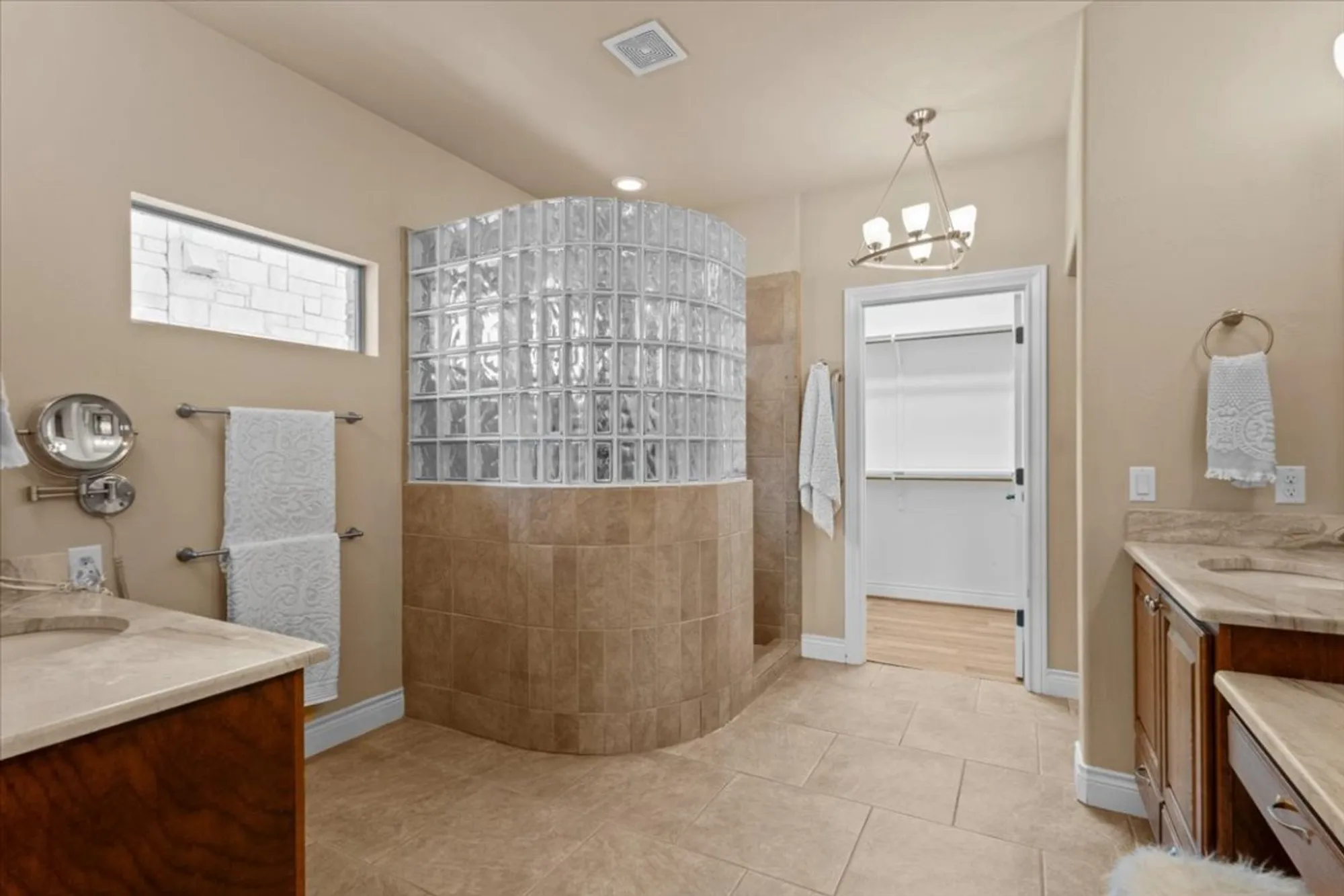 Property Slideshow image 30 of 37 | 5124 hidden springs trl, Georgetown, TX, 78633