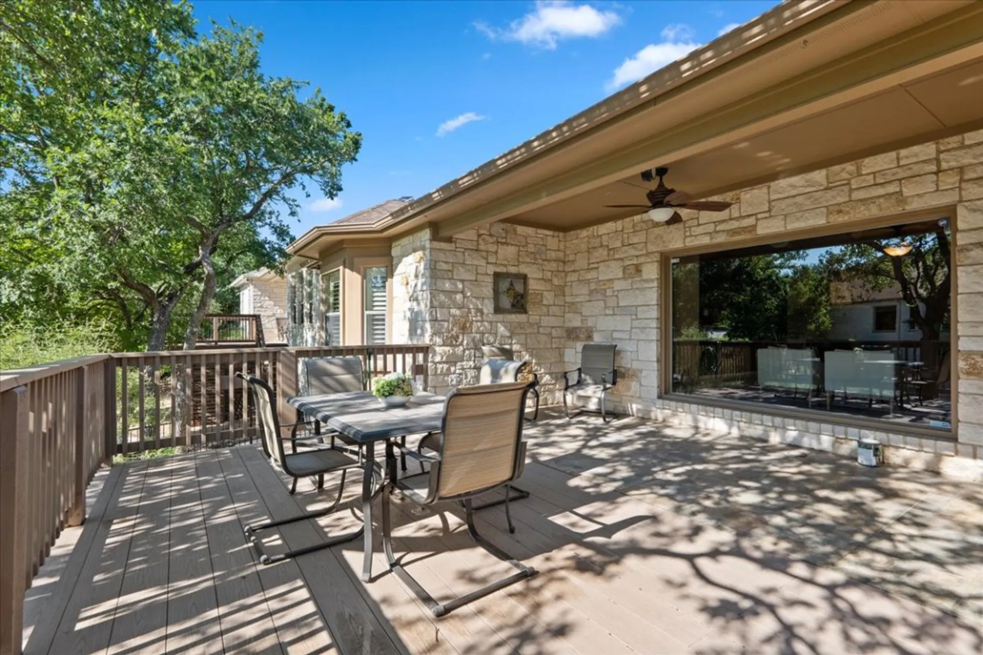 Property Slideshow image 9 of 37 | 5124 hidden springs trl, Georgetown, TX, 78633