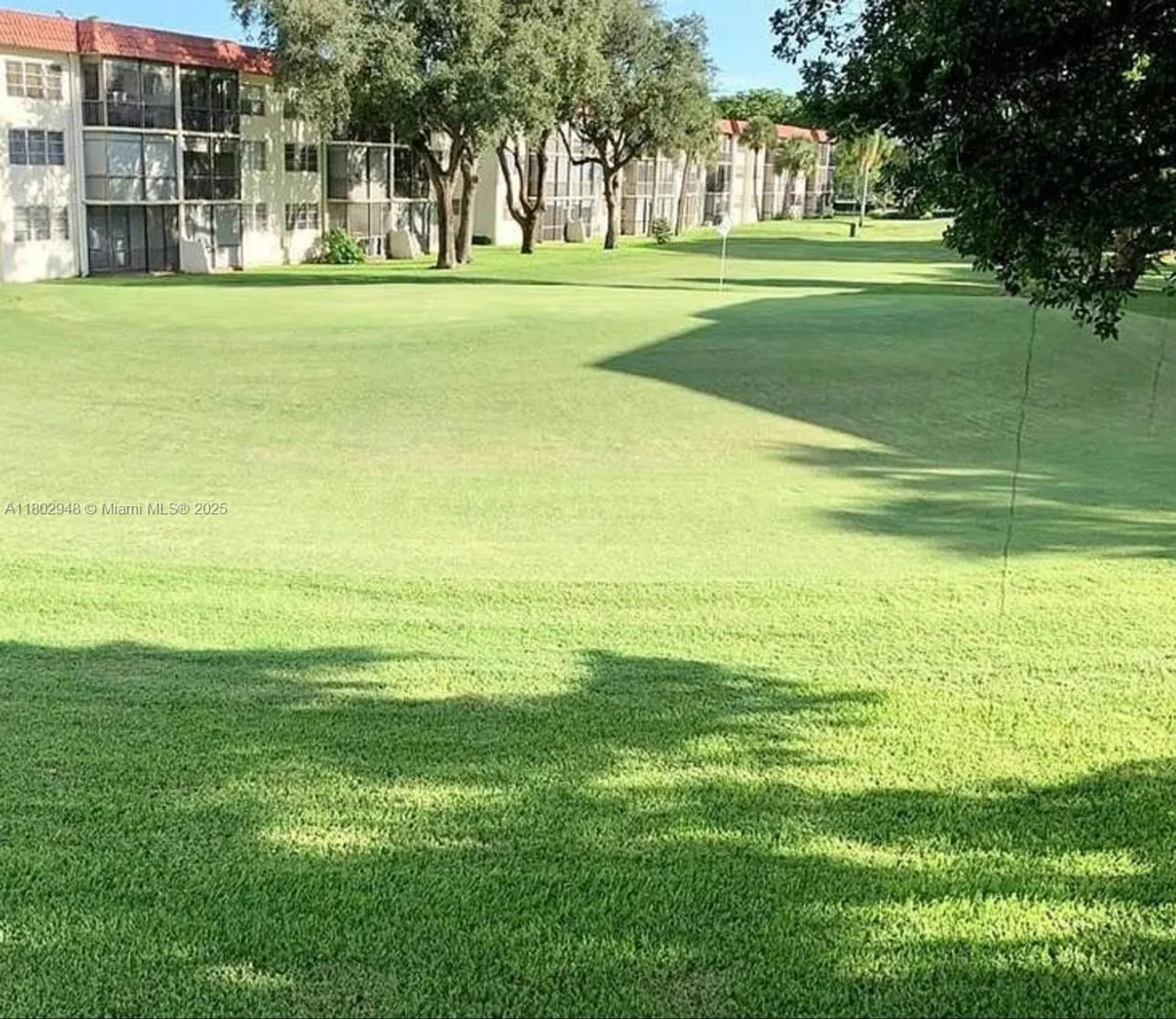 Property Slideshow image 17 of 20 | 691 s hollybrook dr apt 208, Pembroke Pines, FL, 33025