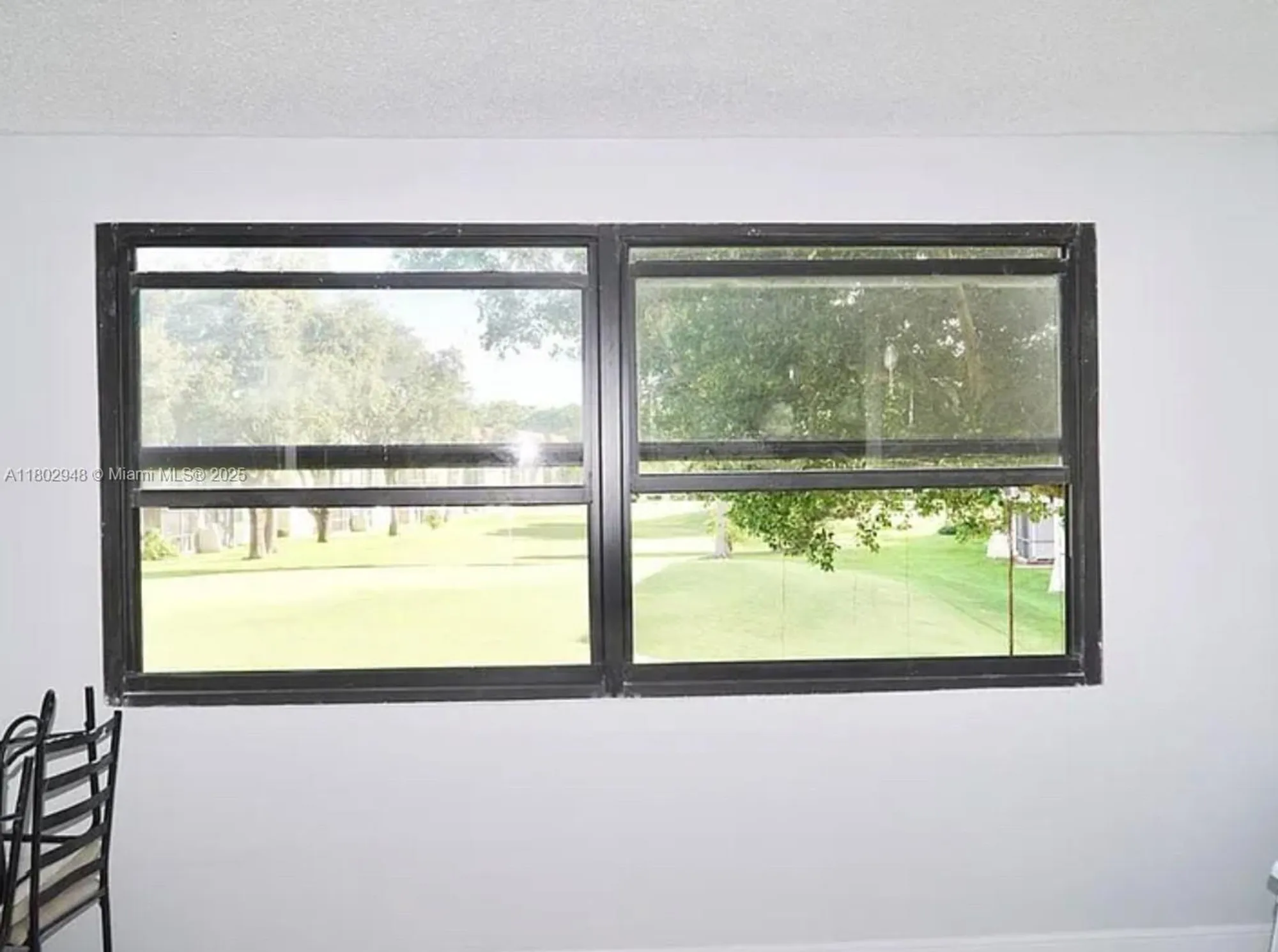 Property Slideshow image 2 of 20 | 691 s hollybrook dr apt 208, Pembroke Pines, FL, 33025