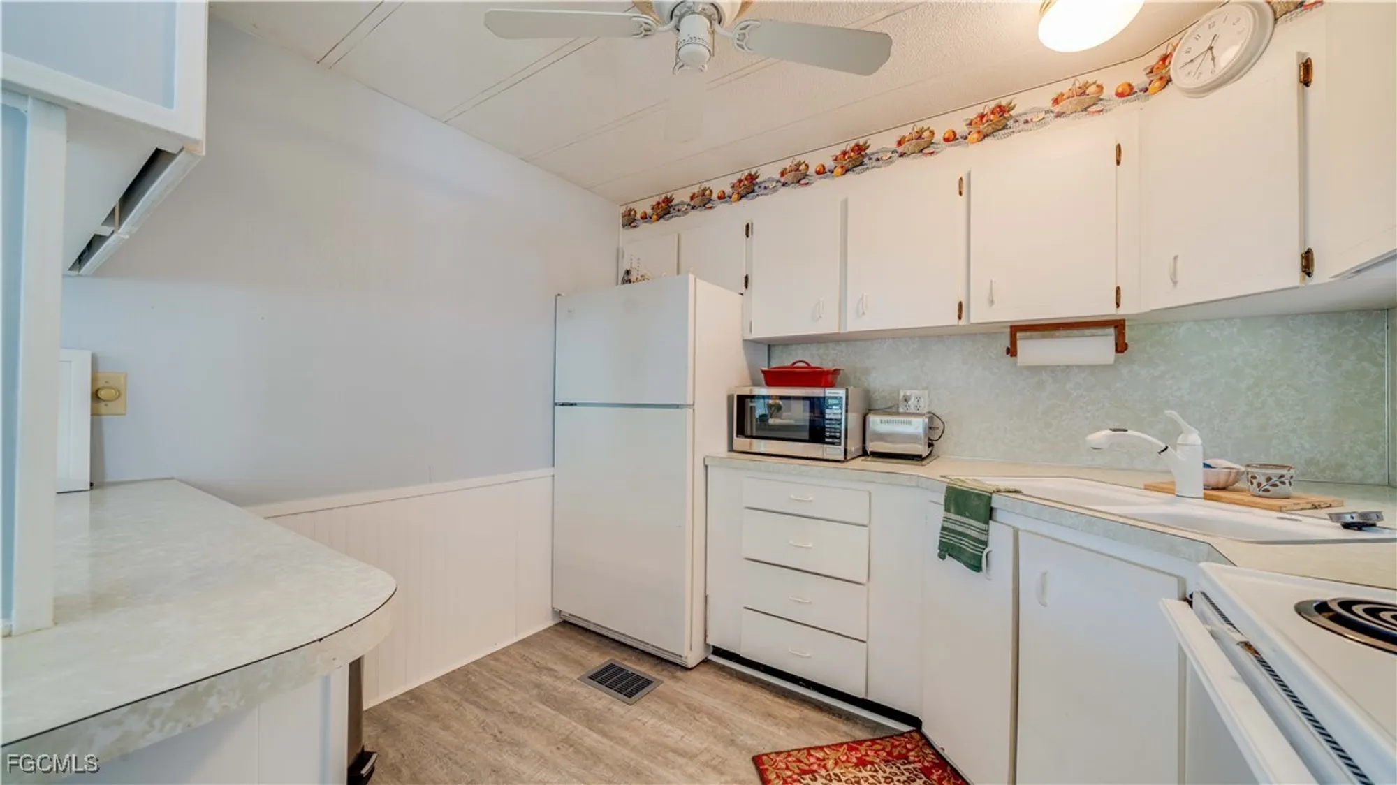 Property Slideshow image 15 of 47 | 5602 captain john smith loop, North Fort Myers, FL, 33917