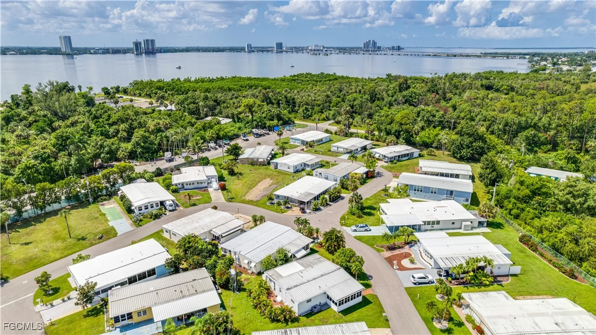 Property Slideshow image 32 of 47 | 5602 captain john smith loop, North Fort Myers, FL, 33917