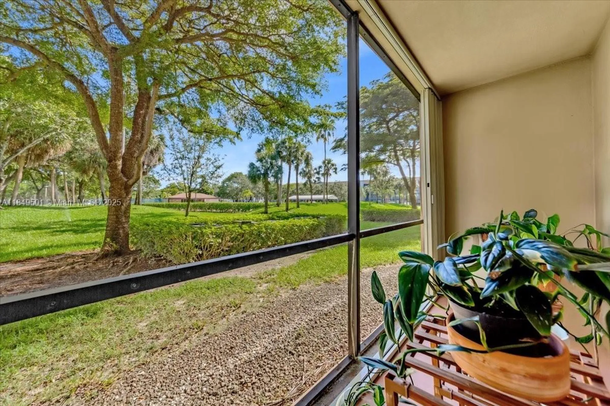Property Slideshow image 18 of 53 | 13455 sw 16th ct f104, Pembroke Pines, FL, 33027