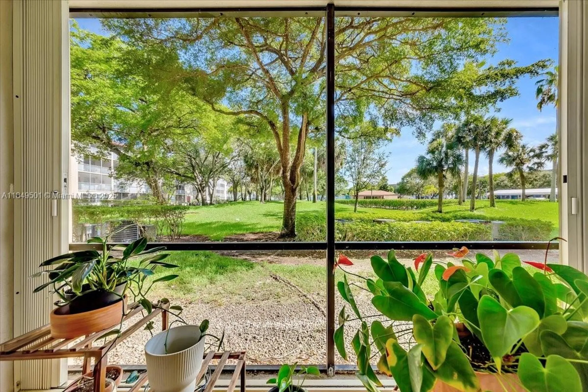 Property Slideshow image 19 of 53 | 13455 sw 16th ct f104, Pembroke Pines, FL, 33027