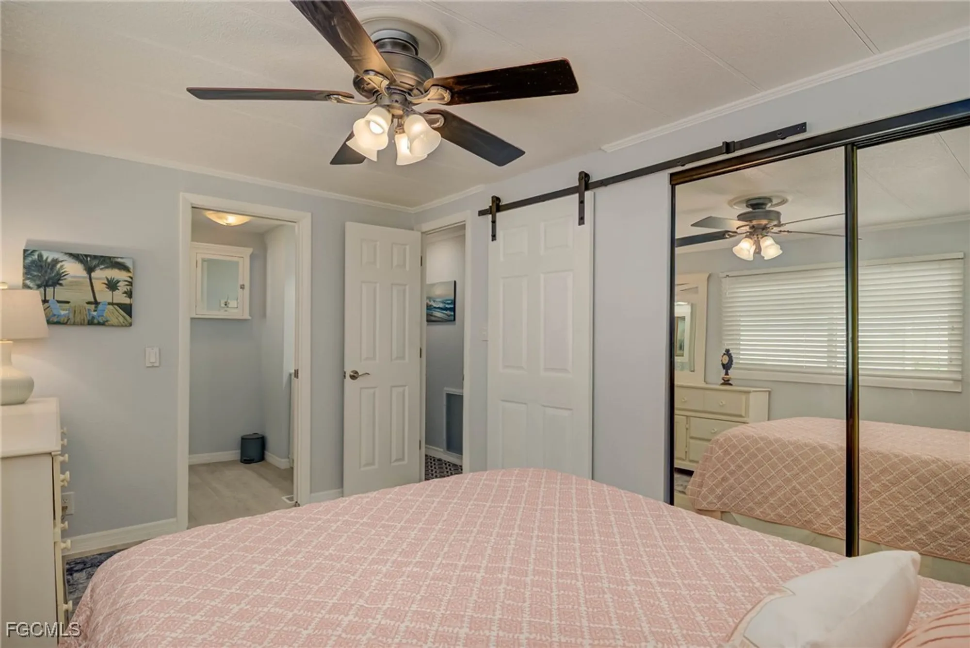 Property Slideshow image 10 of 29 | 5509 sir walter way, North Fort Myers, FL, 33917