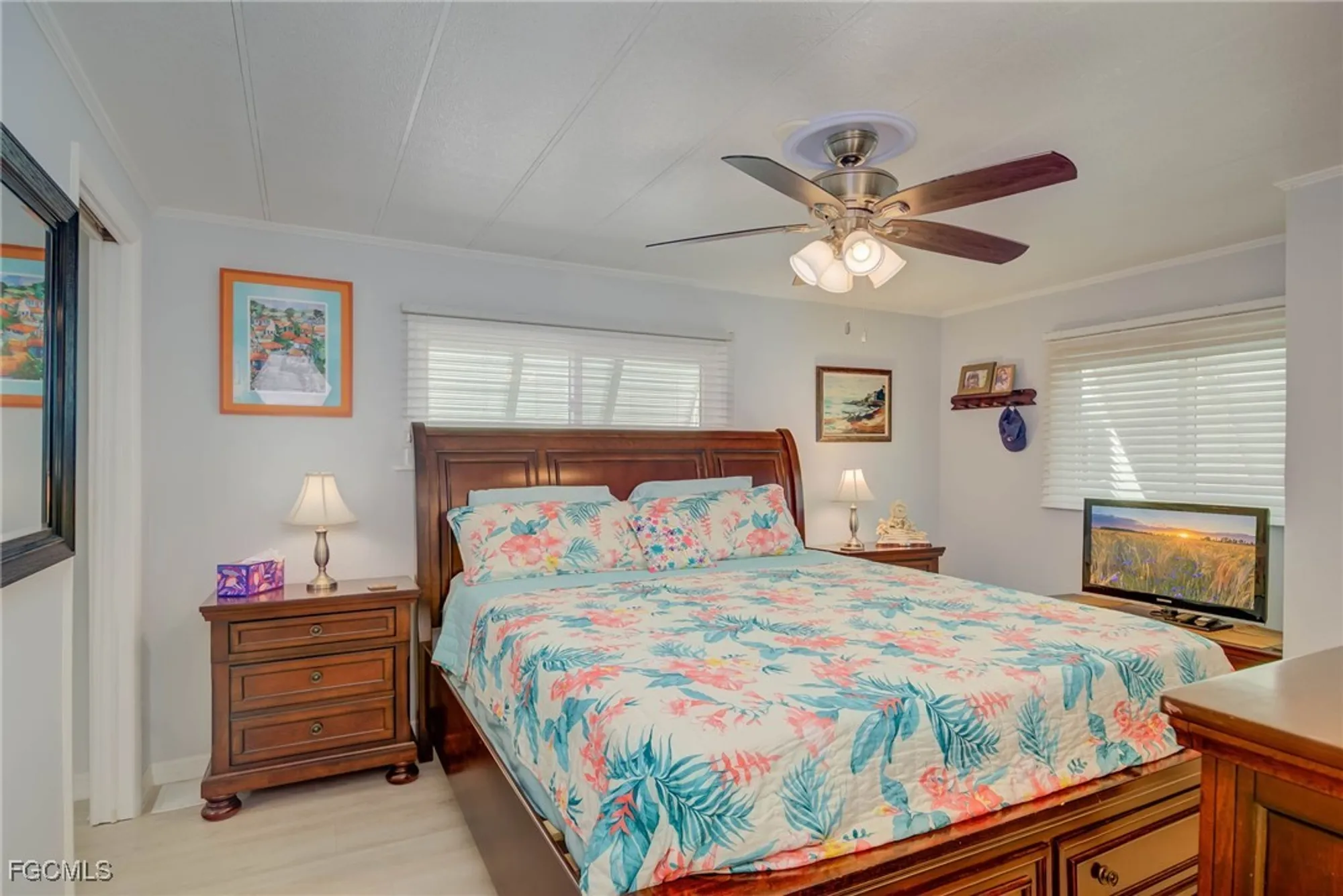 Property Slideshow image 13 of 29 | 5509 sir walter way, North Fort Myers, FL, 33917
