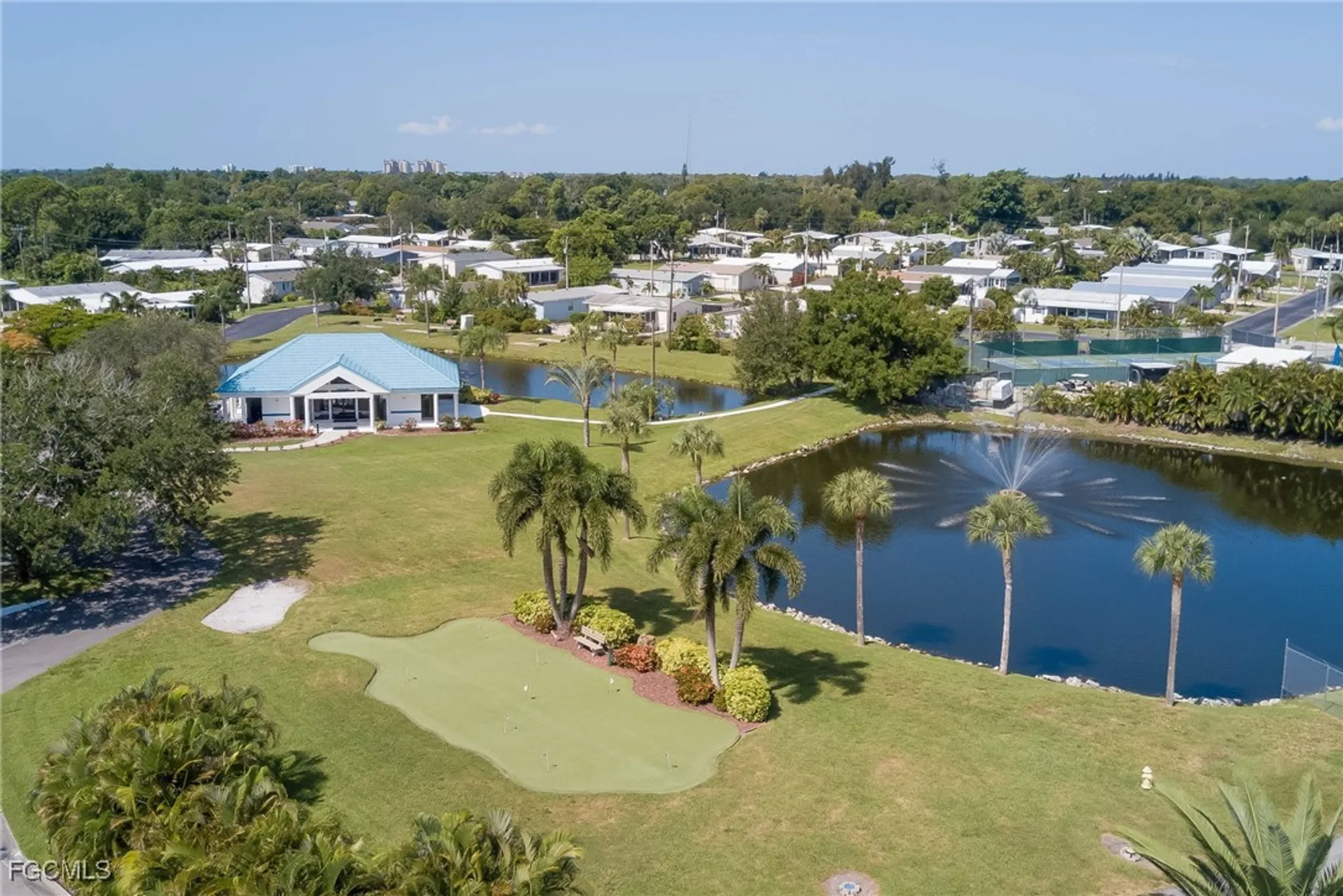 Property Slideshow image 28 of 29 | 5509 sir walter way, North Fort Myers, FL, 33917