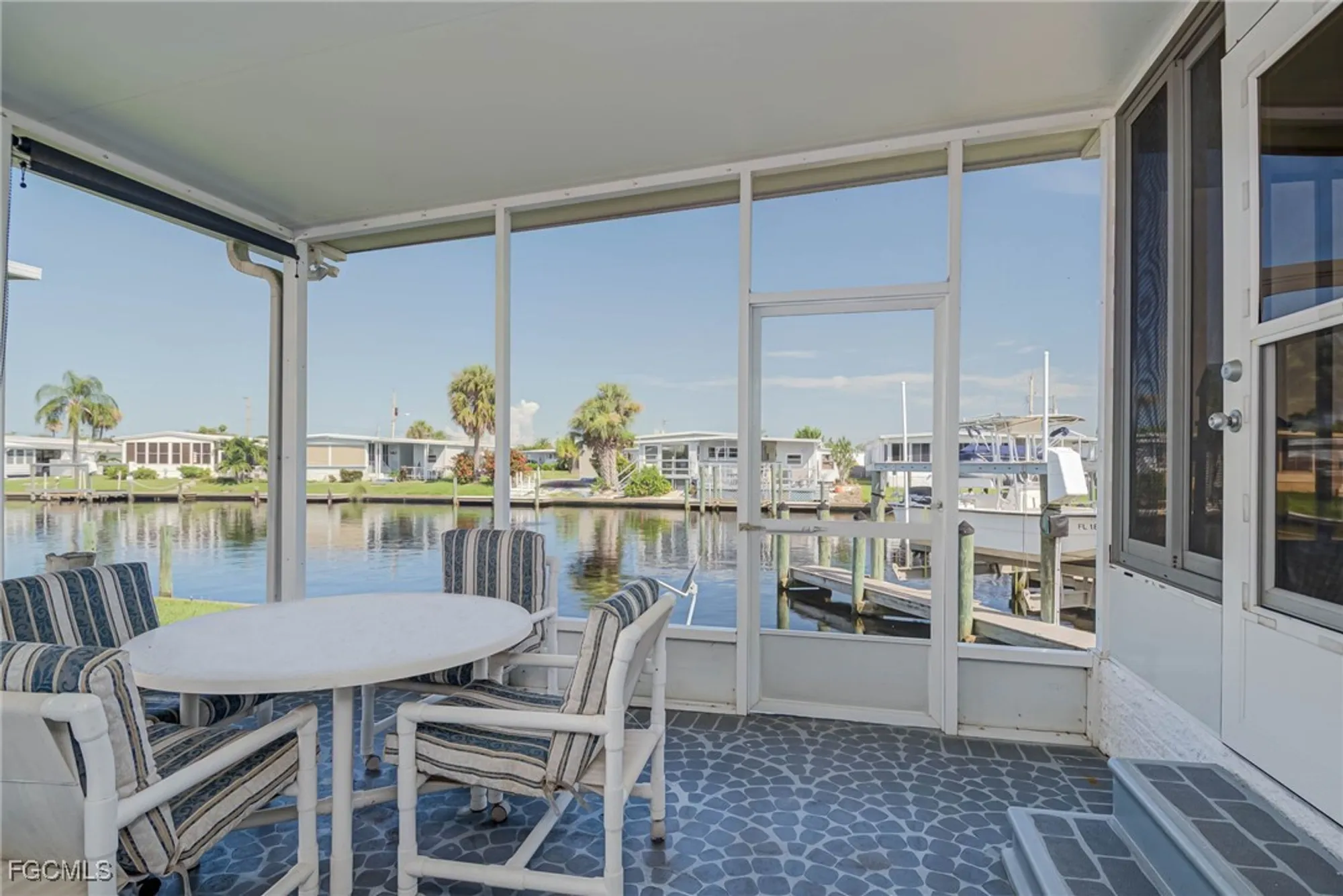 Property Slideshow image 20 of 29 | 5509 sir walter way, North Fort Myers, FL, 33917