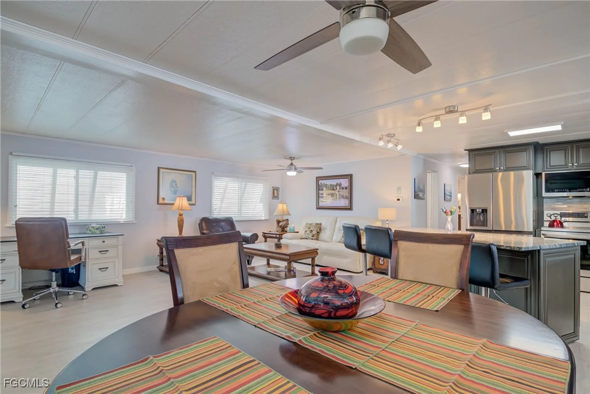 Property Slideshow image 4 of 29 | 5509 sir walter way, North Fort Myers, FL, 33917