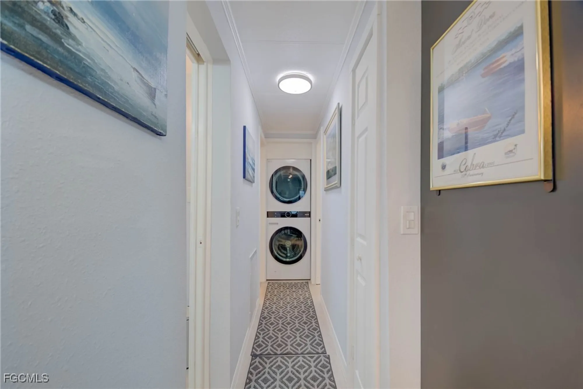 Property Slideshow image 8 of 29 | 5509 sir walter way, North Fort Myers, FL, 33917