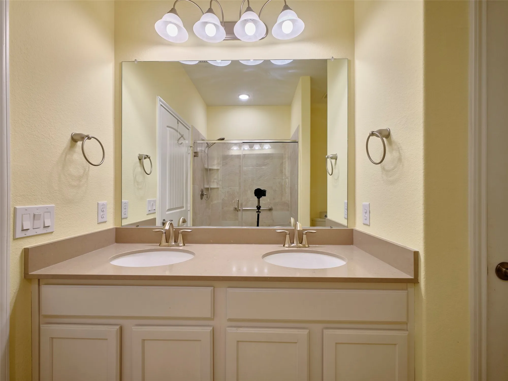 Property Slideshow image 26 of 50 | 3251 chimney swift ln, Richmond, TX, 77469