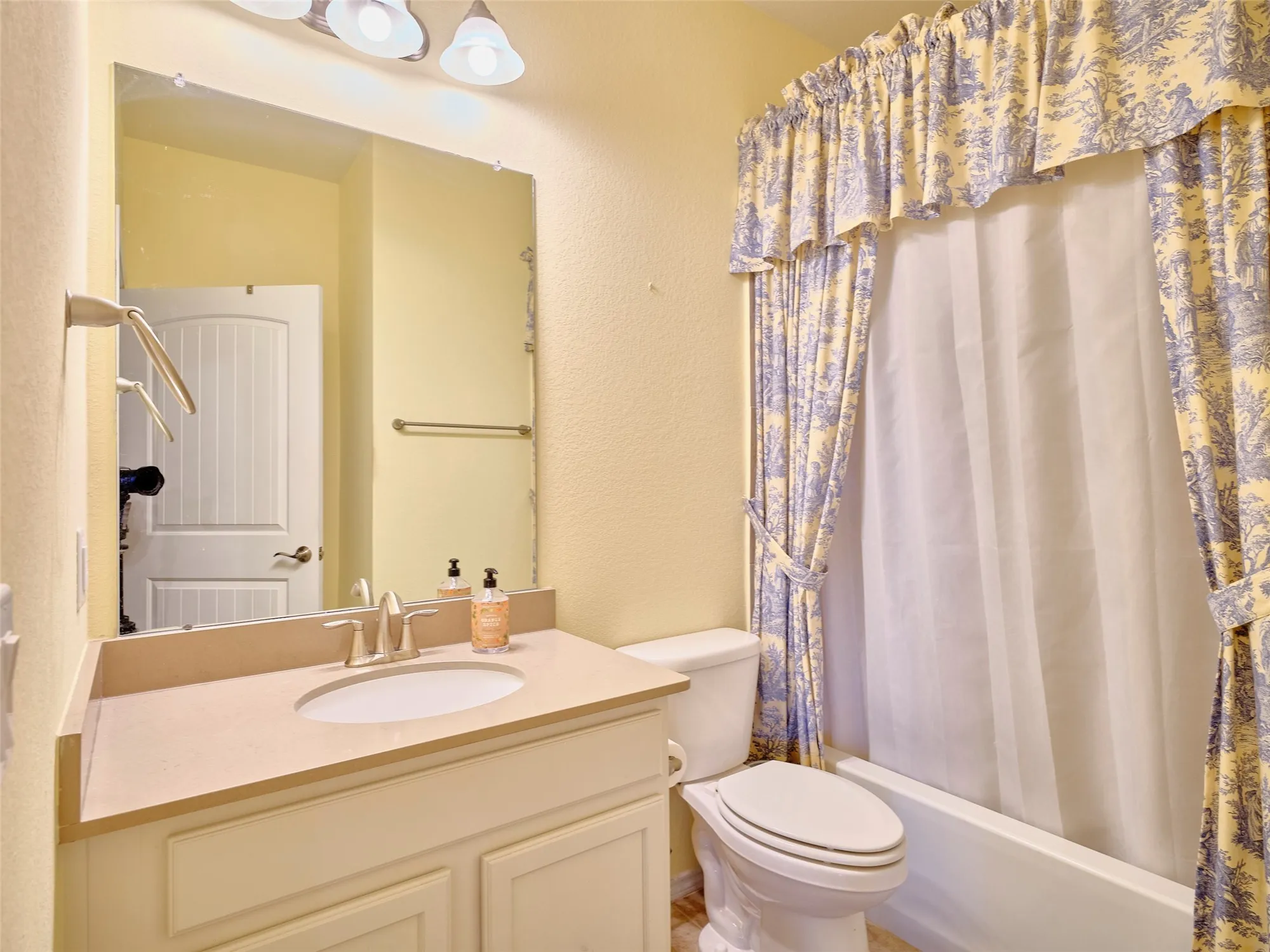 Property Slideshow image 32 of 50 | 3251 chimney swift ln, Richmond, TX, 77469