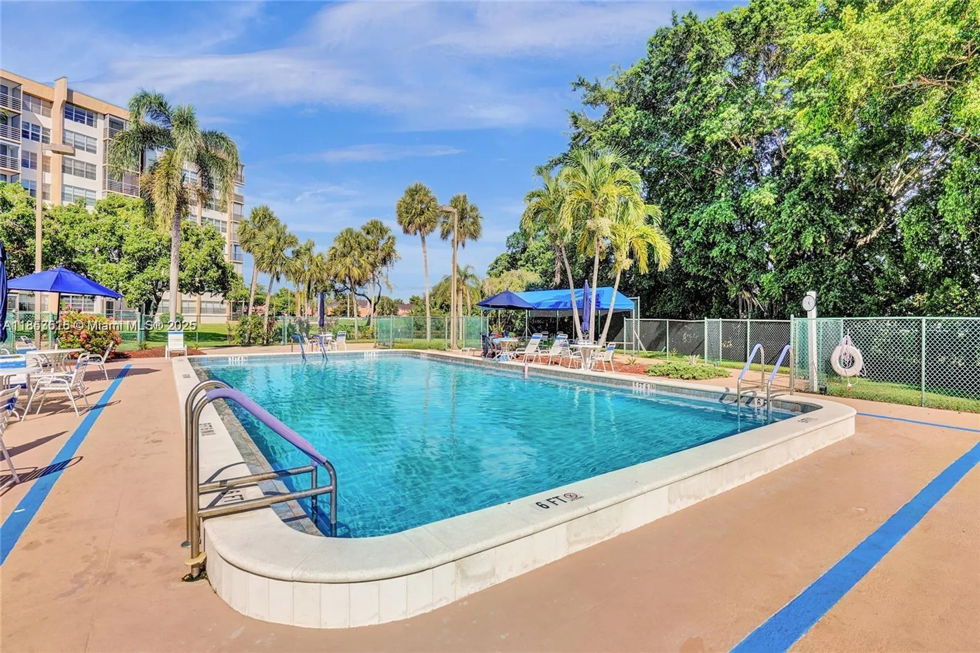 Property Slideshow image 10 of 31 | 1100 saint charles pl 504, Pembroke Pines, FL, 33026