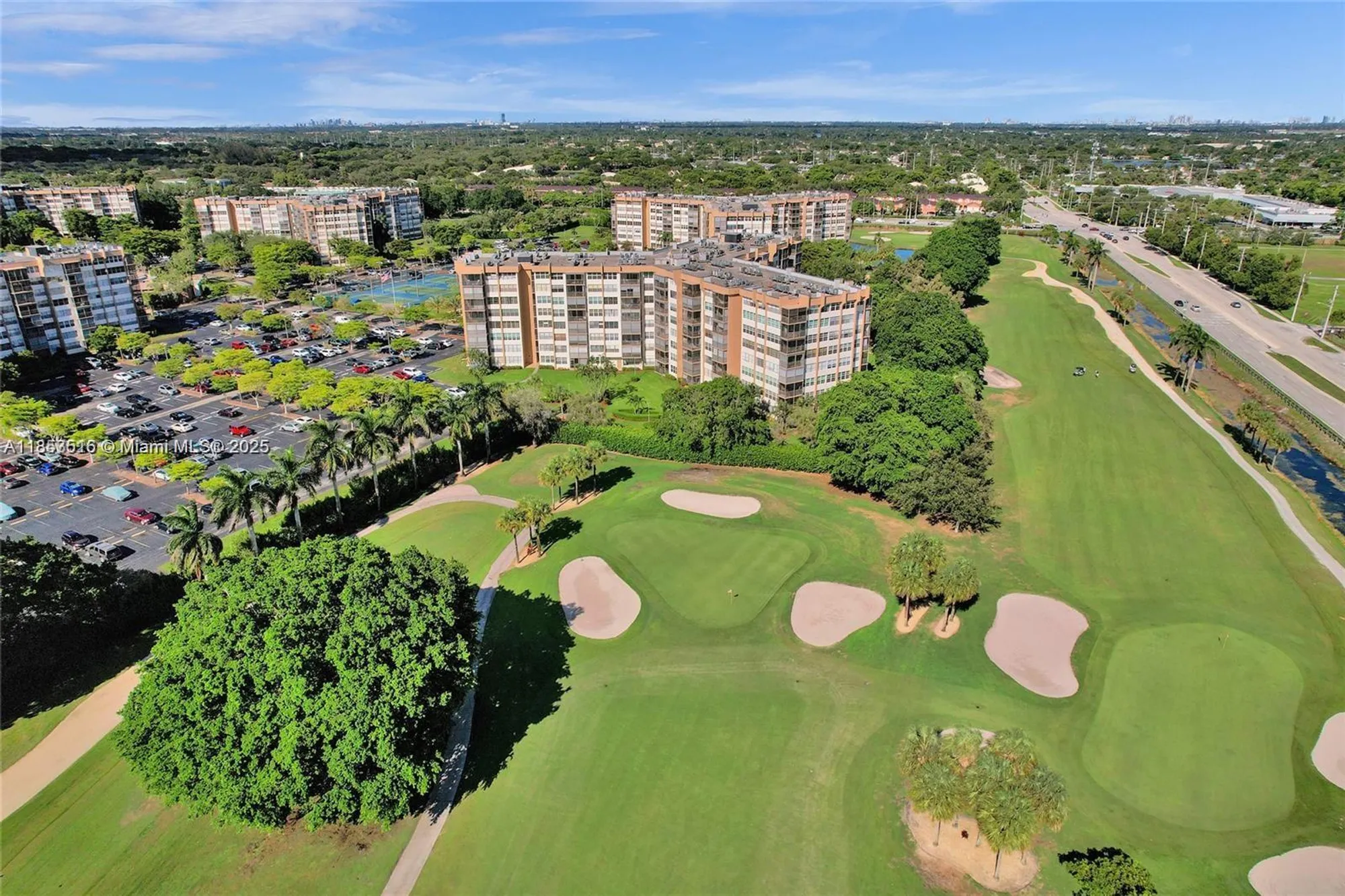 Property Slideshow image 11 of 31 | 1100 saint charles pl 504, Pembroke Pines, FL, 33026