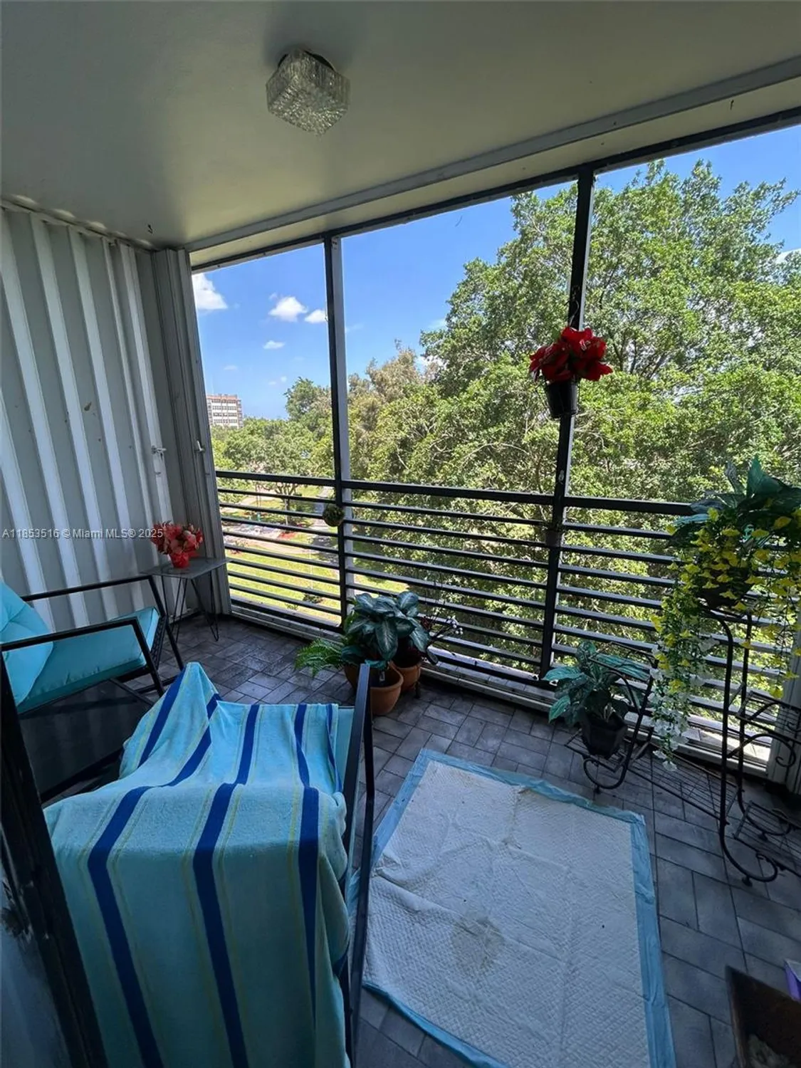 Property Slideshow image 26 of 31 | 1100 saint charles pl 504, Pembroke Pines, FL, 33026