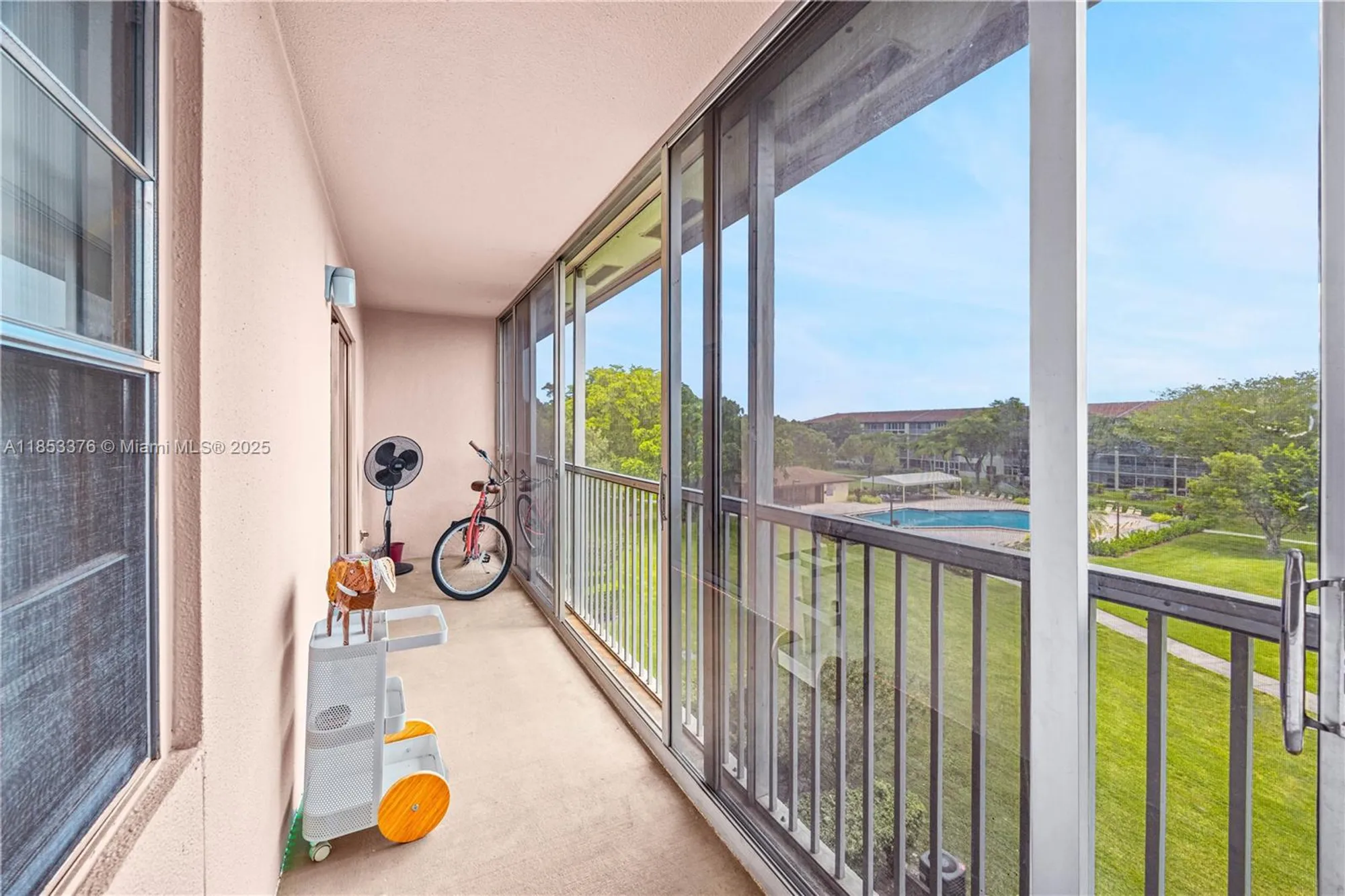 Property Slideshow image 2 of 22 | 13250 sw 7th ct 412l, Pembroke Pines, FL, 33027