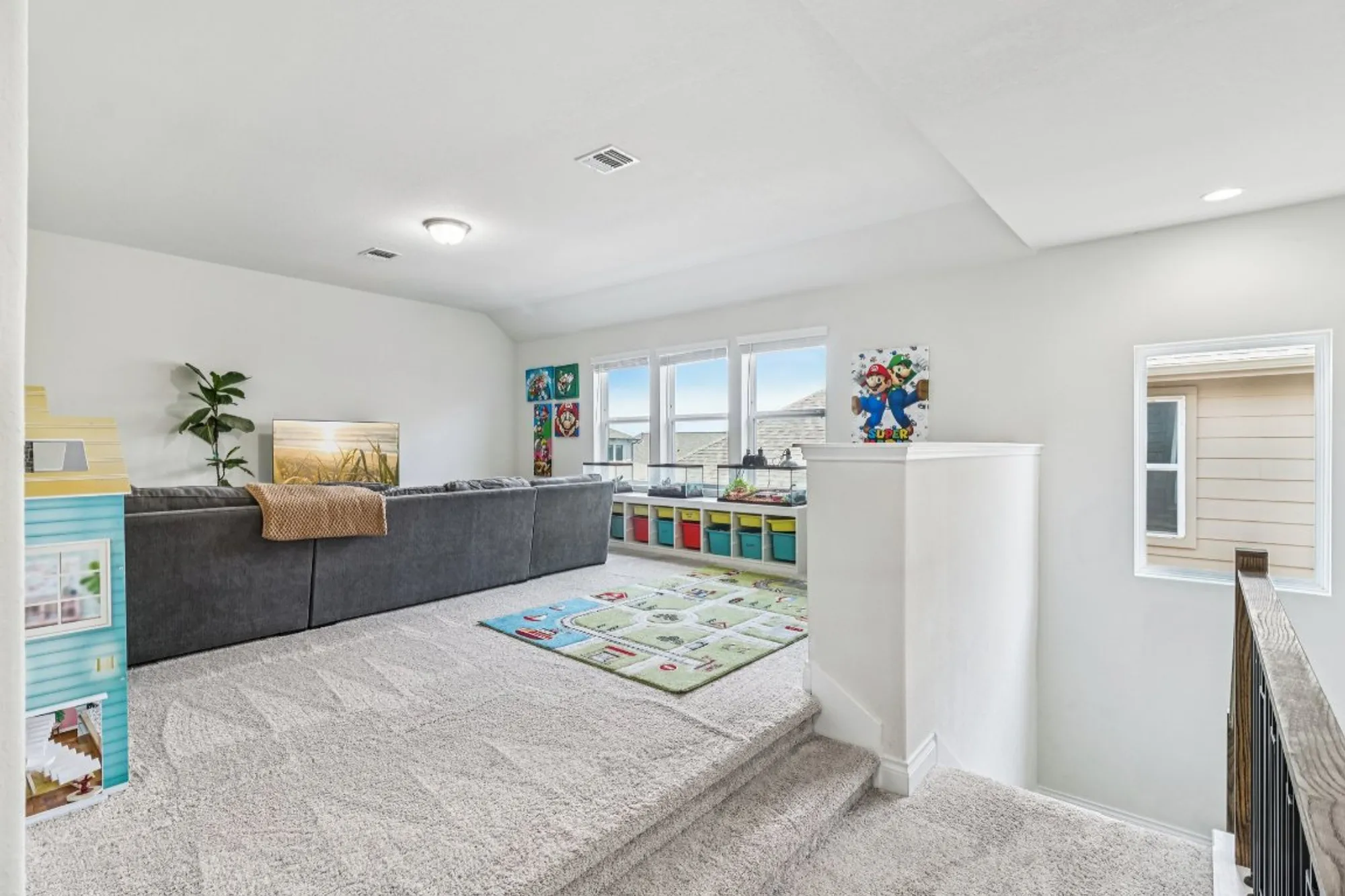 Property Slideshow image 24 of 40 | 2240 zachry dr, New Braunfels, TX, 78132