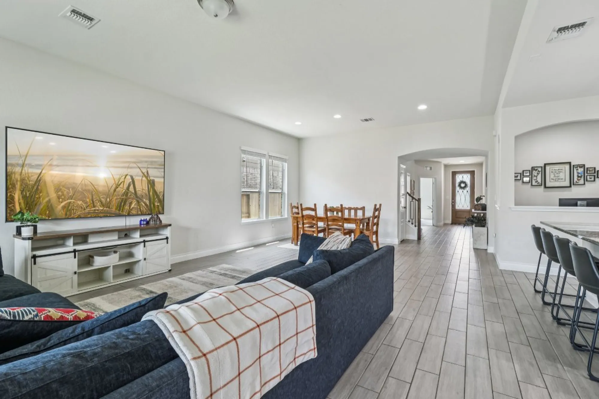 Property Slideshow image 5 of 40 | 2240 zachry dr, New Braunfels, TX, 78132