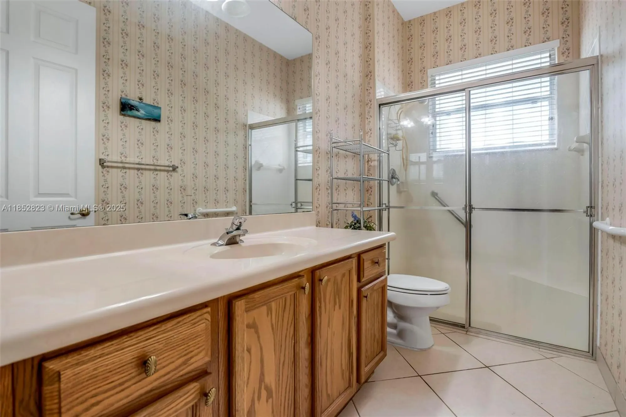 Property Slideshow image 19 of 27 | 6529 jog estates ln, Boynton Beach, FL, 33437