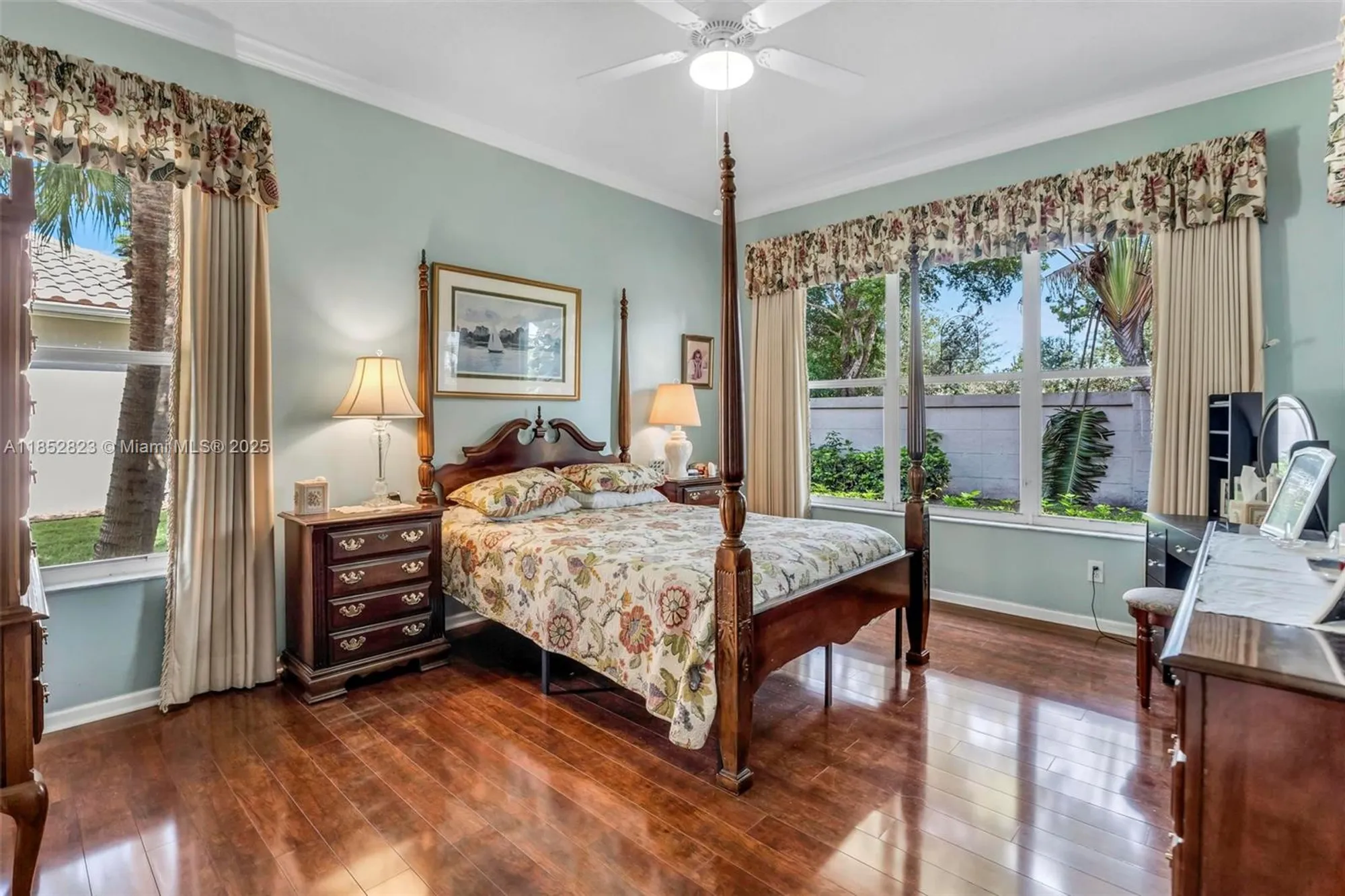 Property Slideshow image 13 of 27 | 6529 jog estates ln, Boynton Beach, FL, 33437
