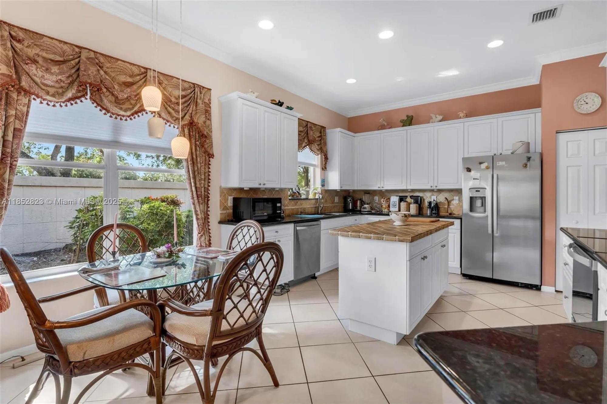 Property Slideshow image 5 of 27 | 6529 jog estates ln, Boynton Beach, FL, 33437