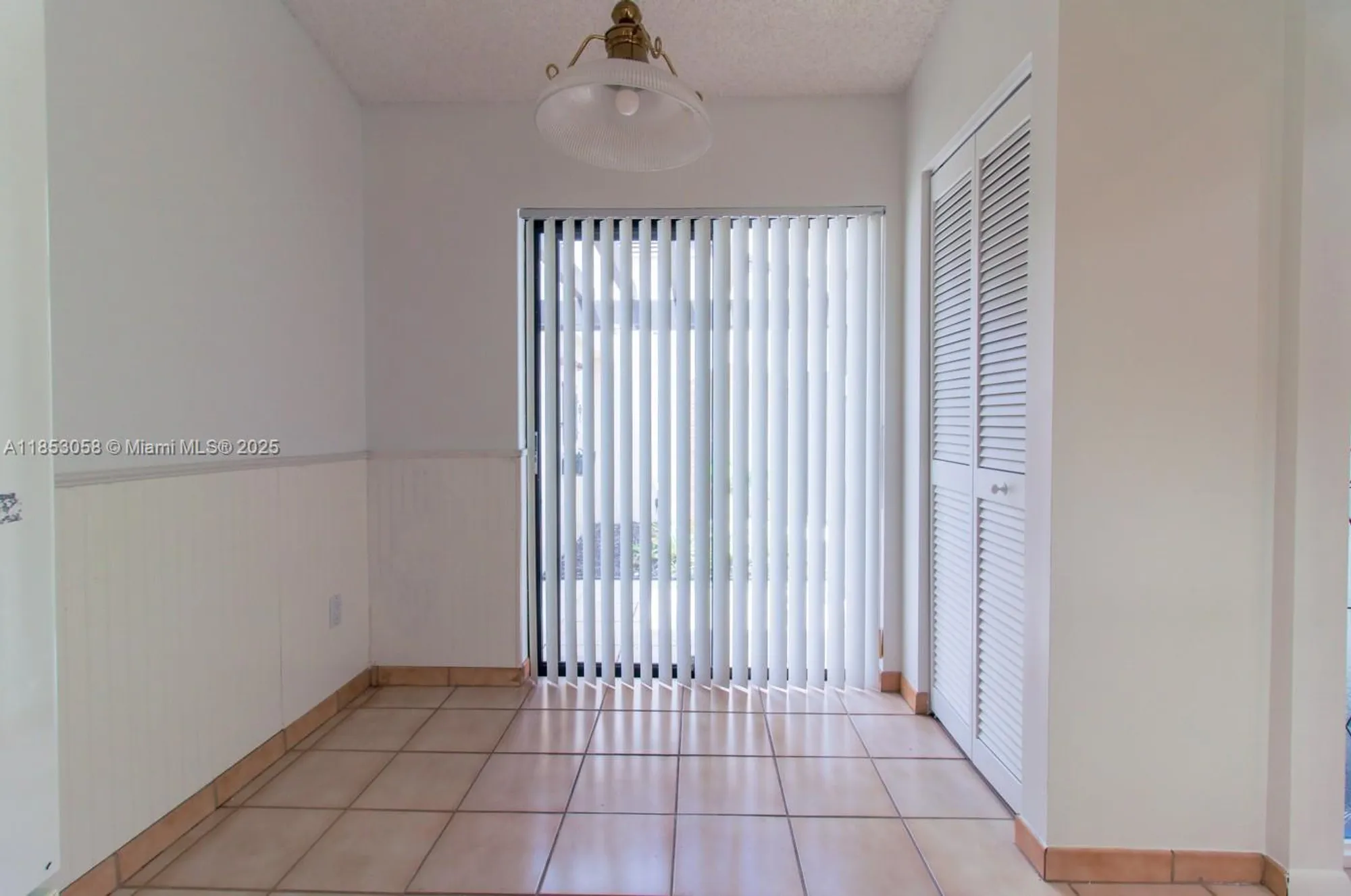Property Slideshow image 15 of 53 | 5289 fairway woods dr 2911, Delray Beach, FL, 33484